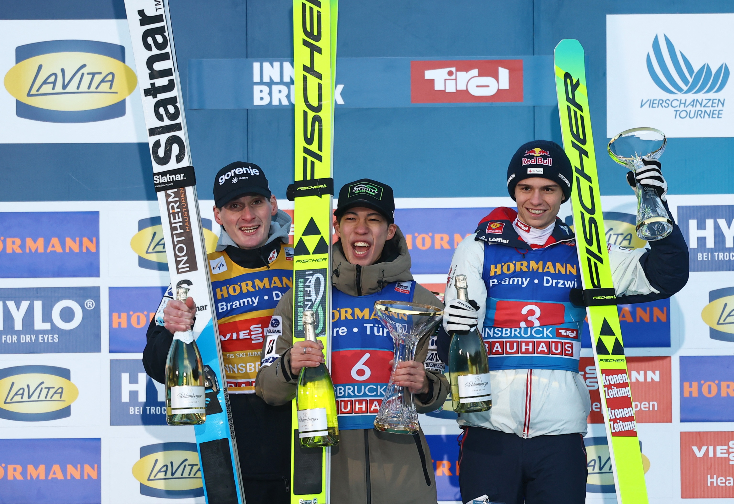 ノルディックスキー＝二階堂がW杯初優勝、ジャンプ週間 | ロイター