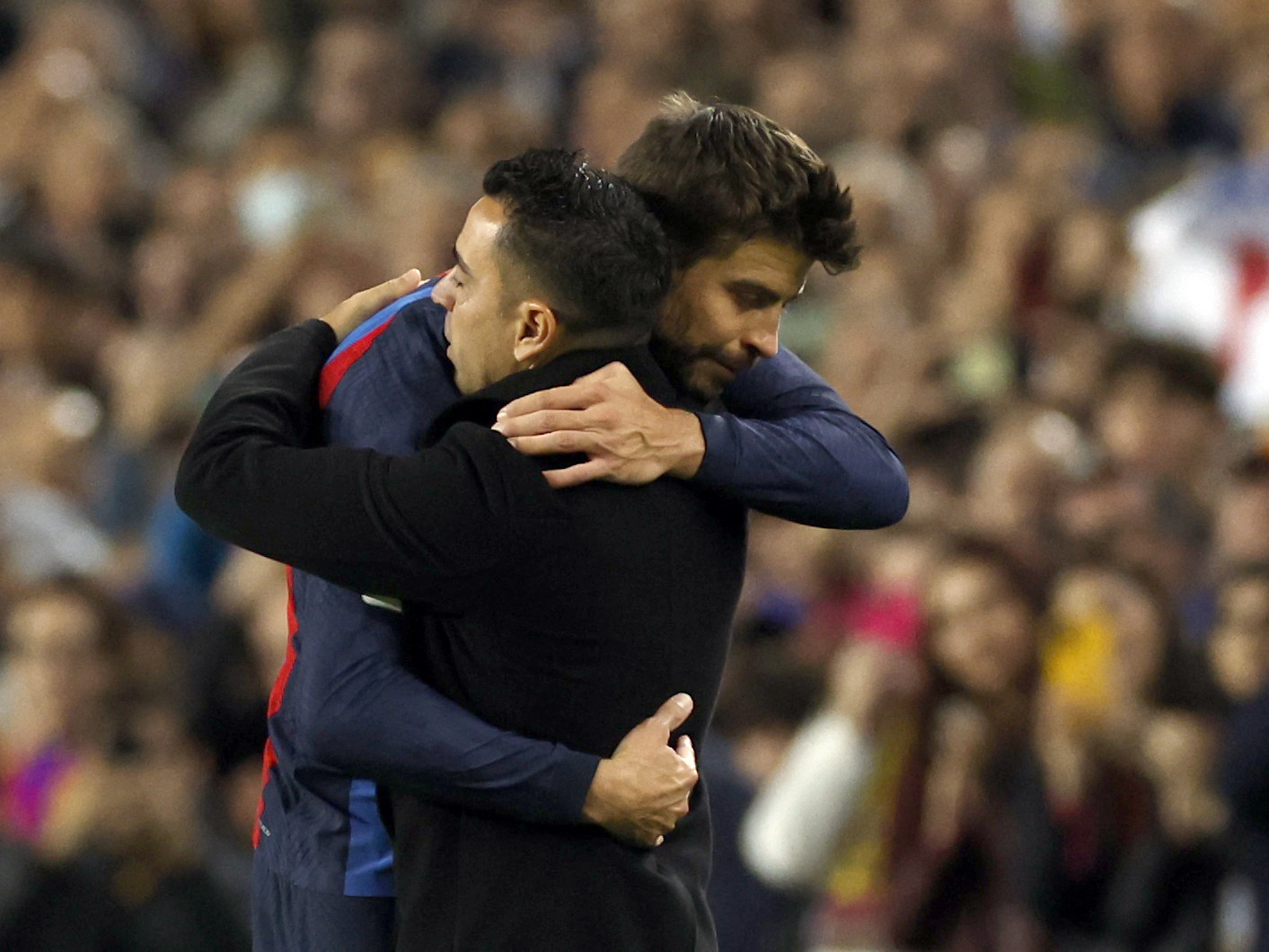 Barcelona Bid Farewell To Emotional Pique With Almeria Win Reuters