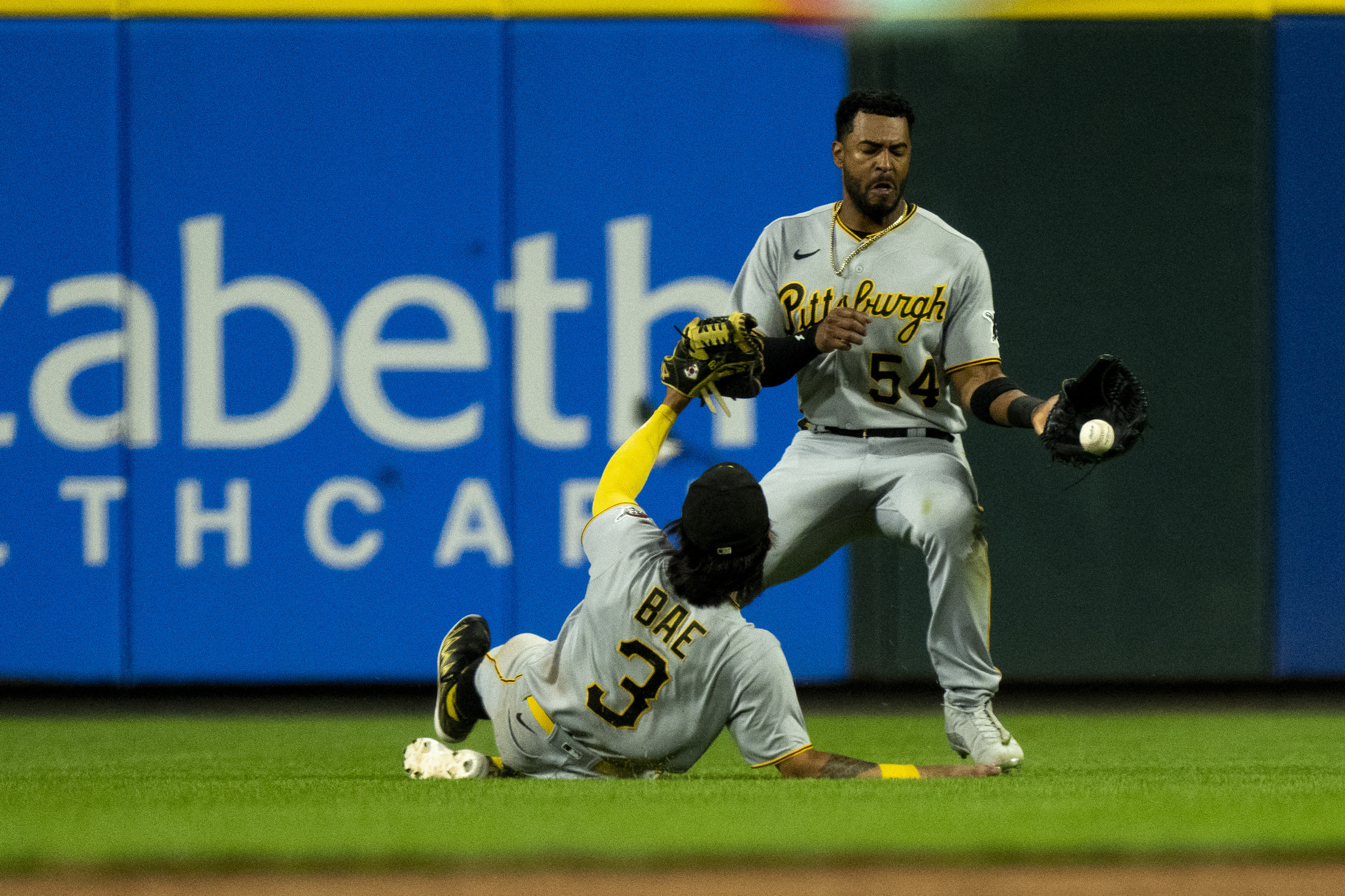 Pirates Made An Astounding Comeback In The Ninth Inning – The Megaphone