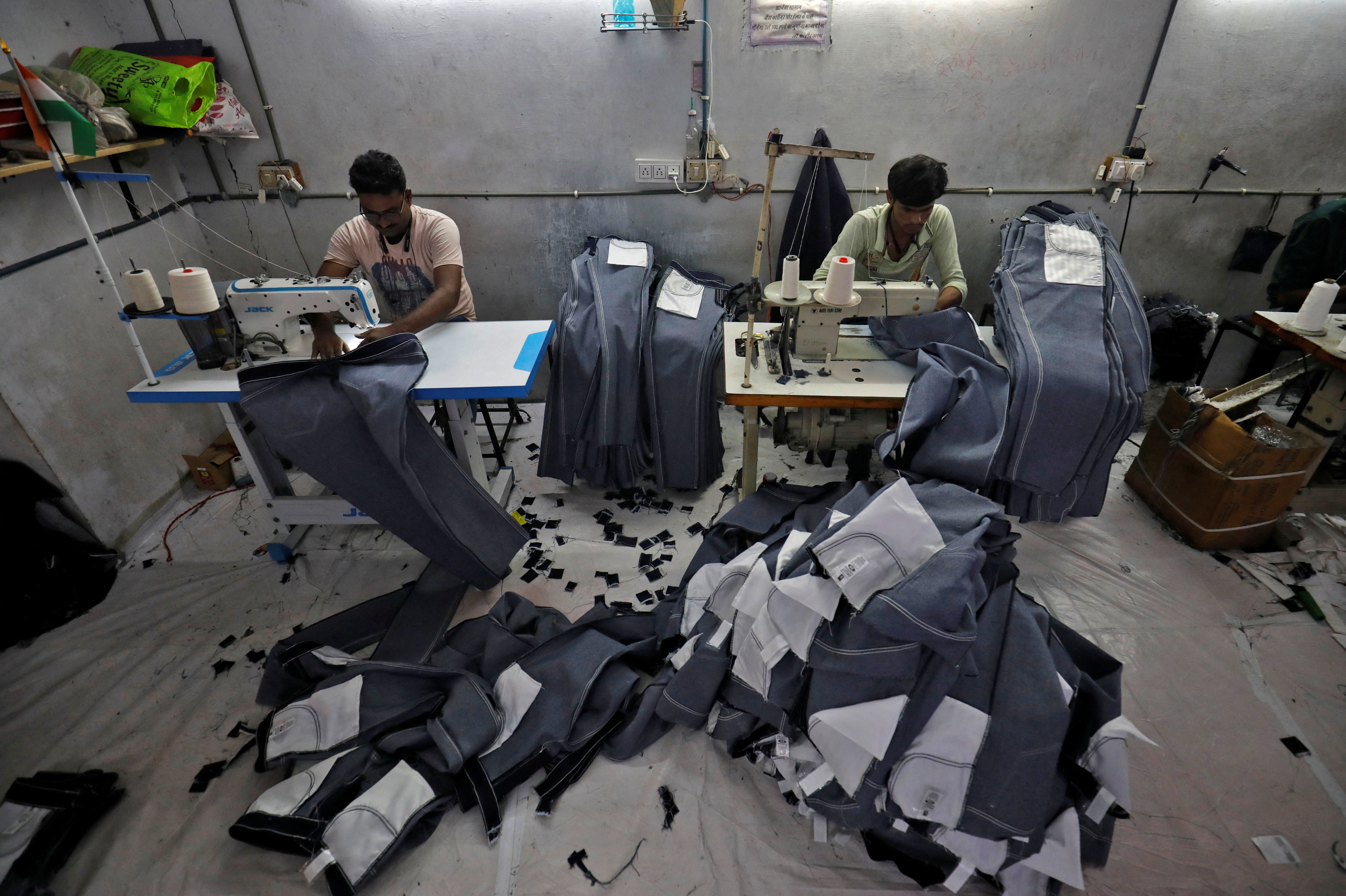 Global List of Denim Fabric Shops - The Last Stitch