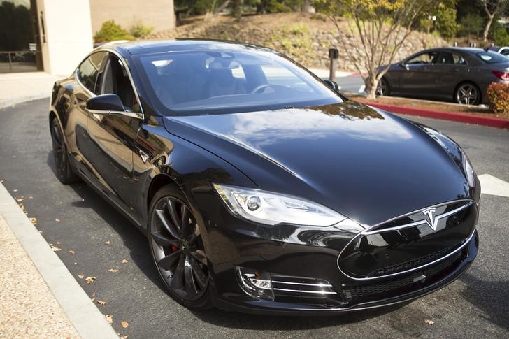 A Tesla Model S with version 7.0 software update containing Autopilot features is seen during a Tesla event in Palo Alto