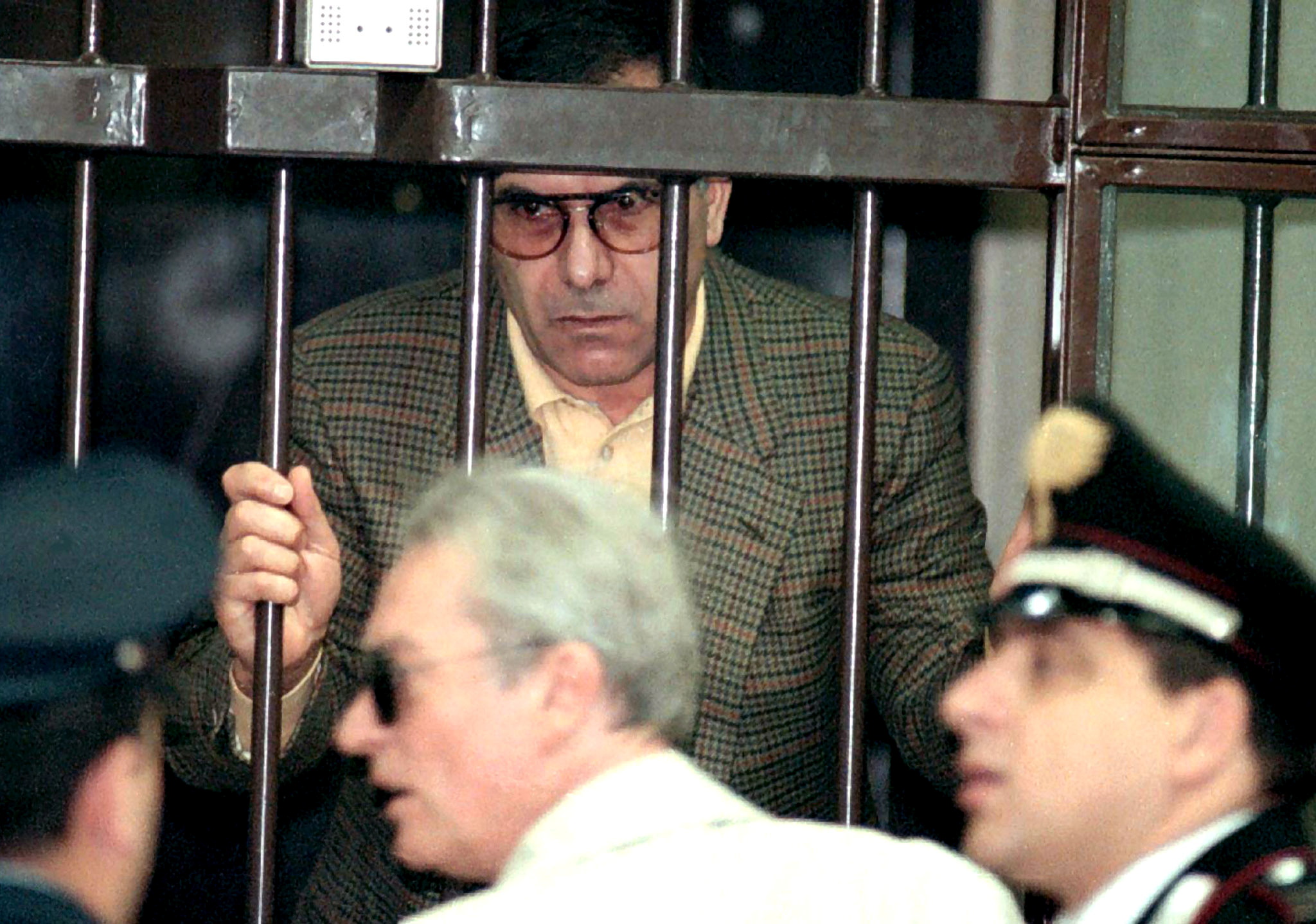 In shock ruling, Italy court overturns mafia verdicts | Reuters