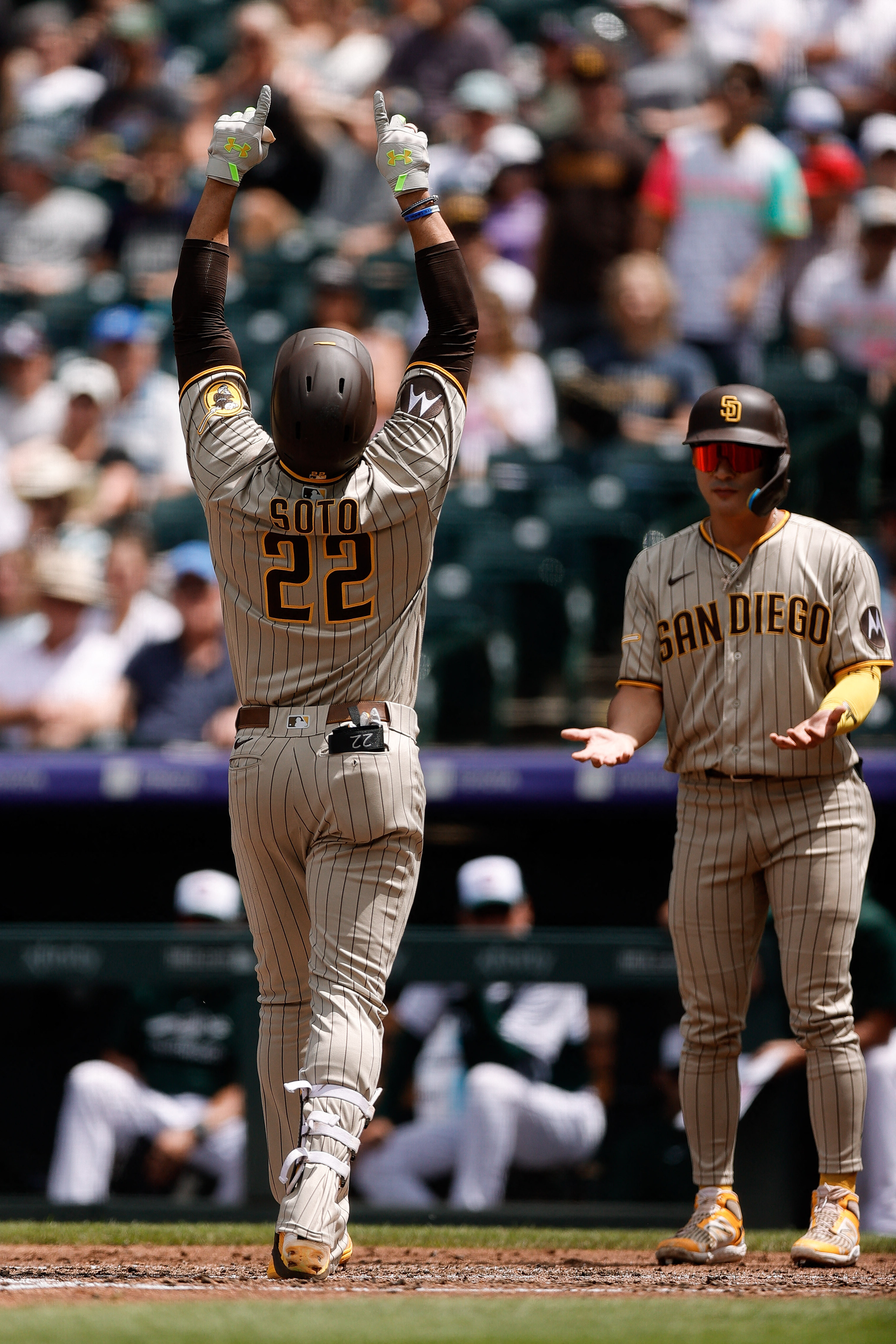 Nick Martinez takes the mound for the Padres as they take on the Rockies in  Game 1 of the doubleheader. First Pitch is at 1:10 PM PT. Stay…