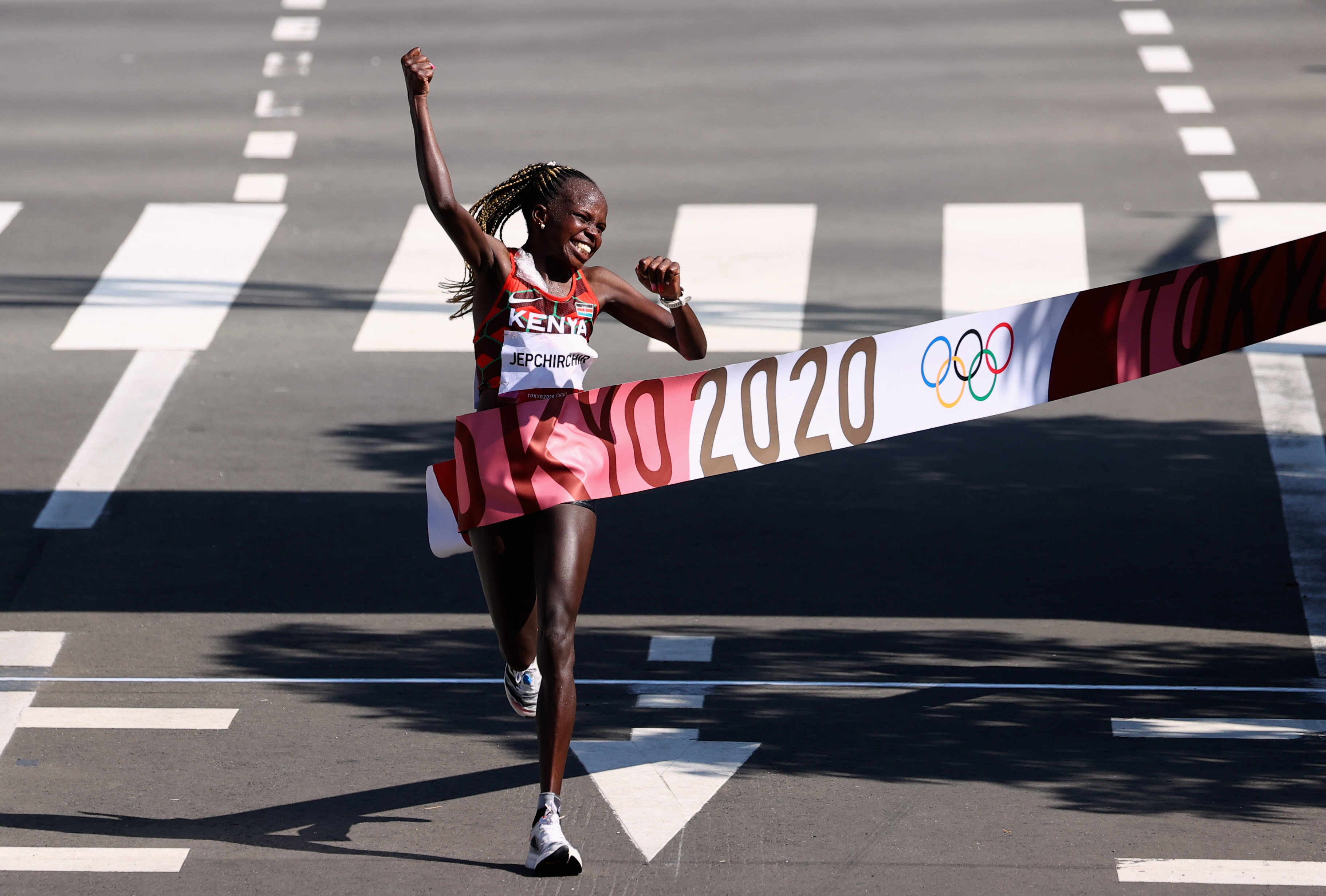 Tokyo 2020 Olympics - Athletics - Women's Marathon - Sapporo Odori Park, Sapporo, Japan - August 7, 2021. Peres Jepchirchir of Kenya celebrates after winning gold REUTERS/Kim Hong-Ji