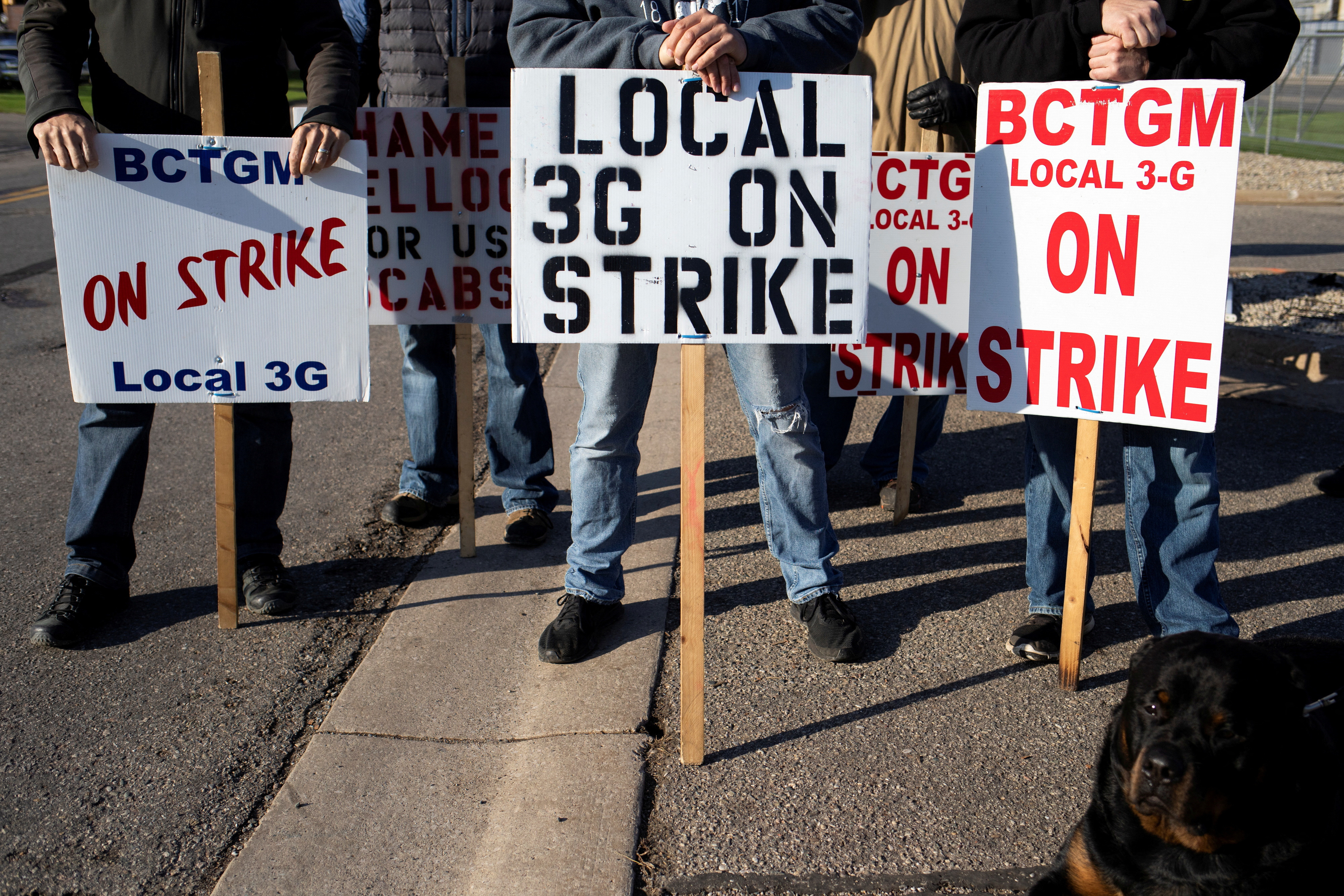 Right-To-Work Laws: A GOP Assault on Unions 