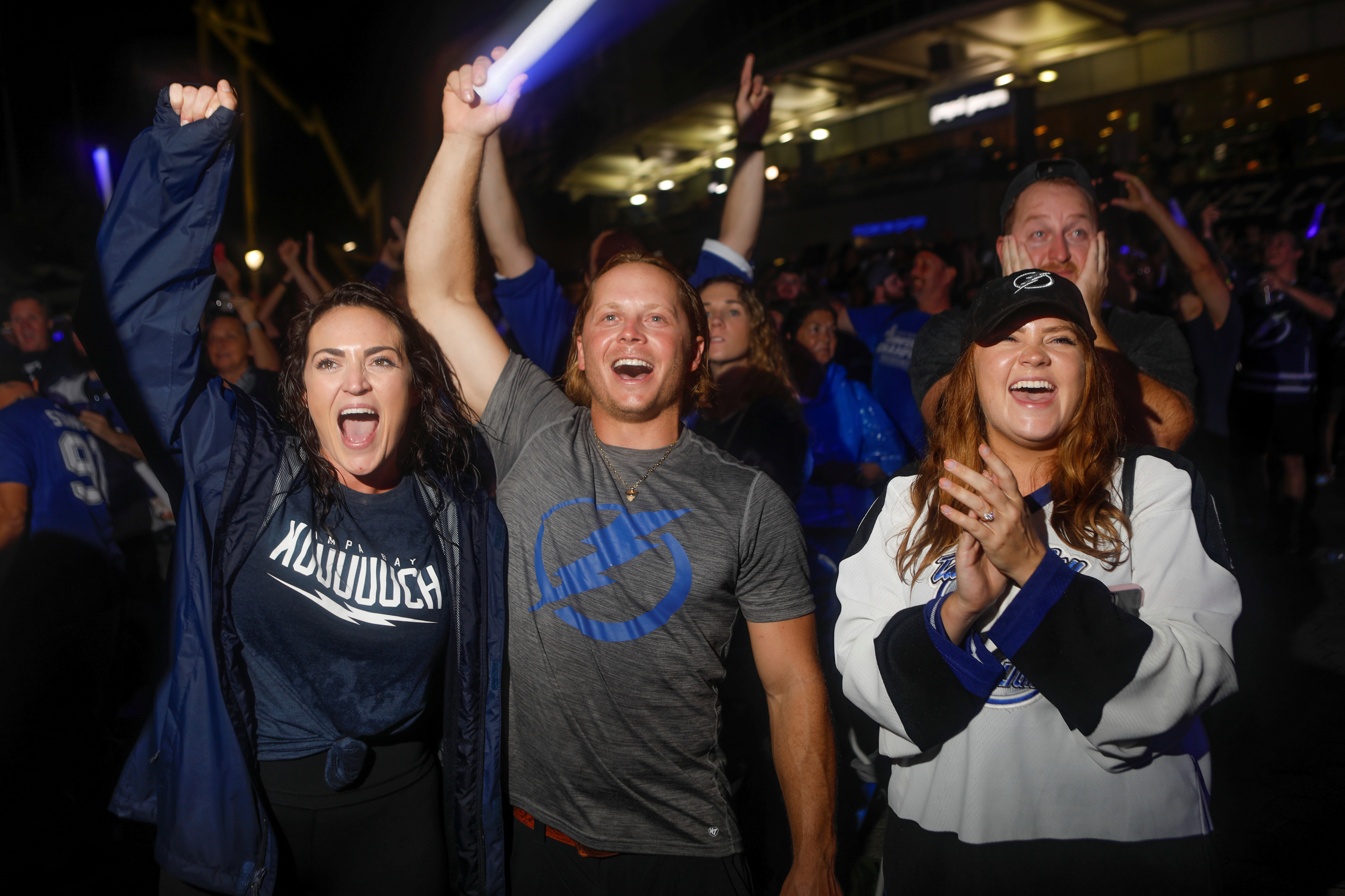 Stanley Cup Finals gear: Tampa Bay Lightning and Montreal