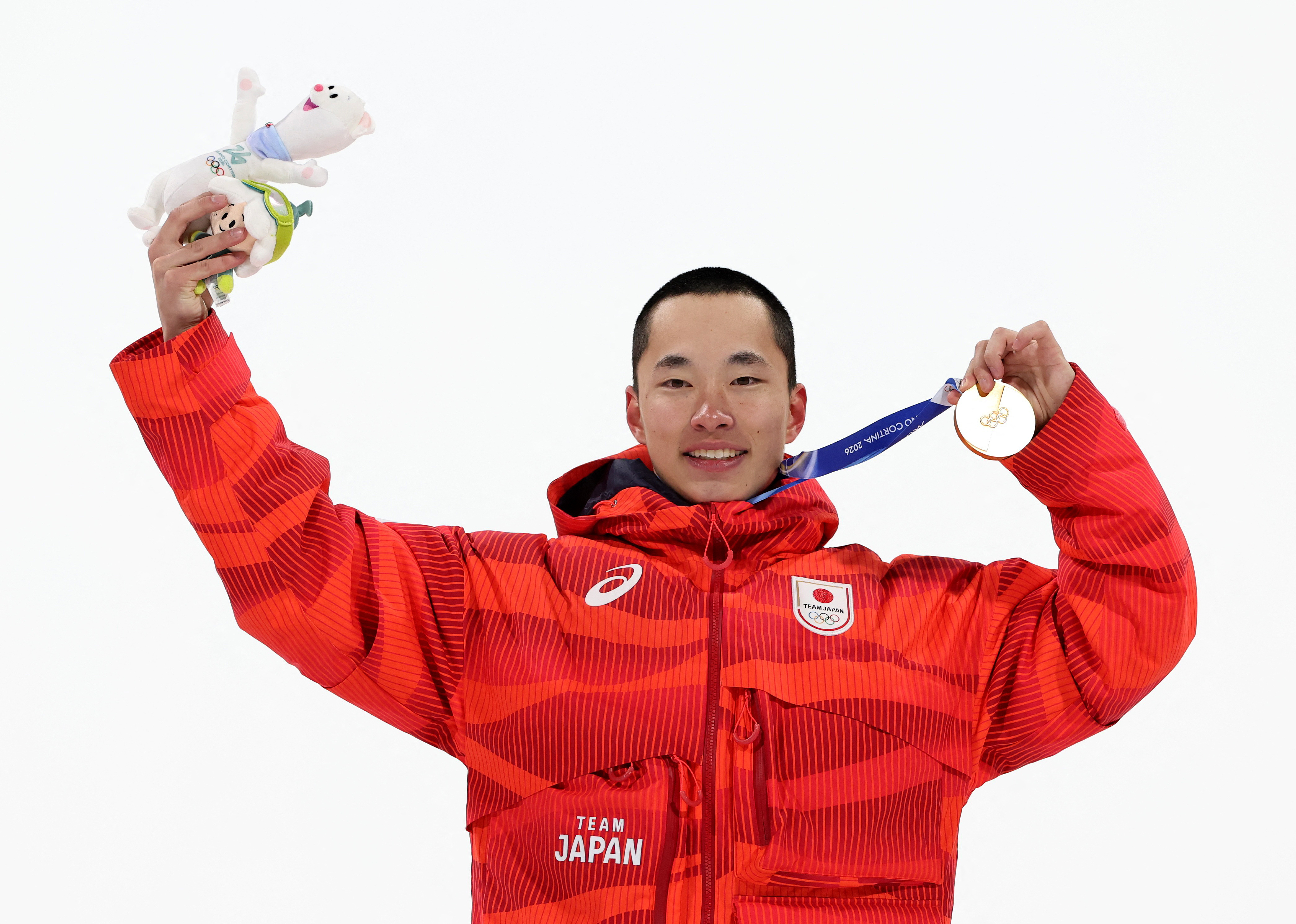 Snowboard-Japan's Kimura and Kimata dazzle in Big Air to claim