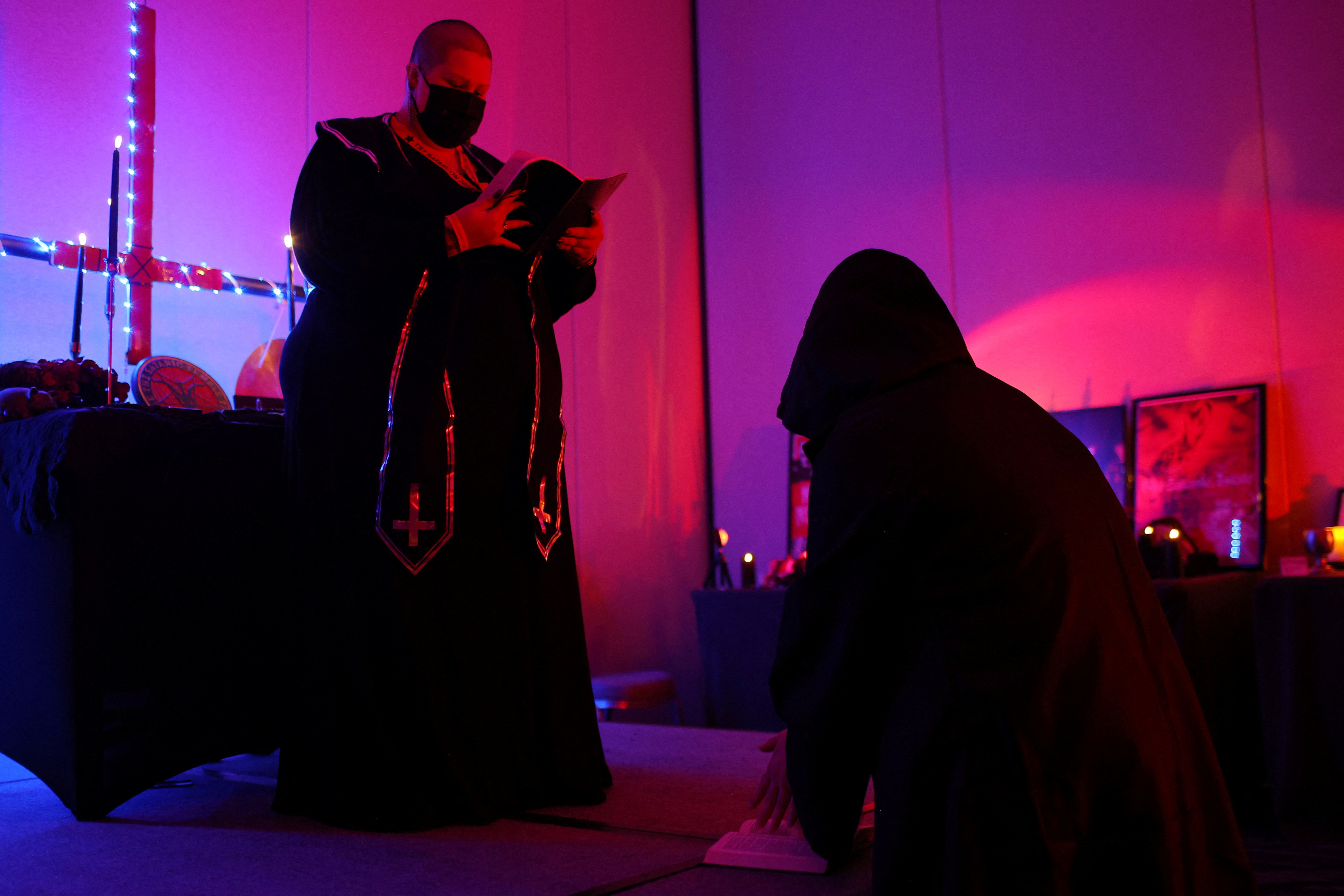 Satanic Hops Inside Satancon: Behind the scenes at the Satanic Temple convention ...