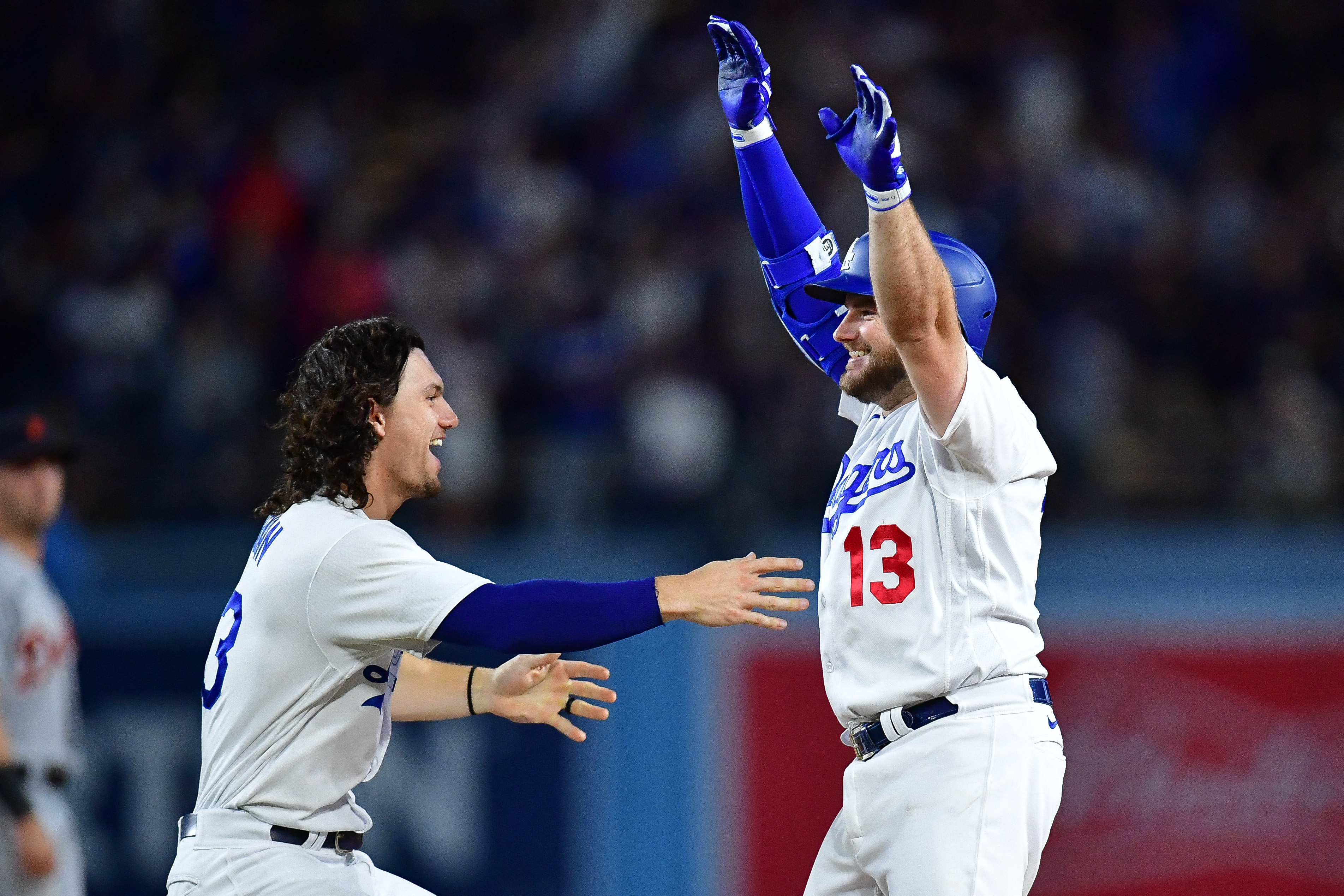 Muncy's base hit in 9th lifts Dodgers to 3-2 win over Tigers – The