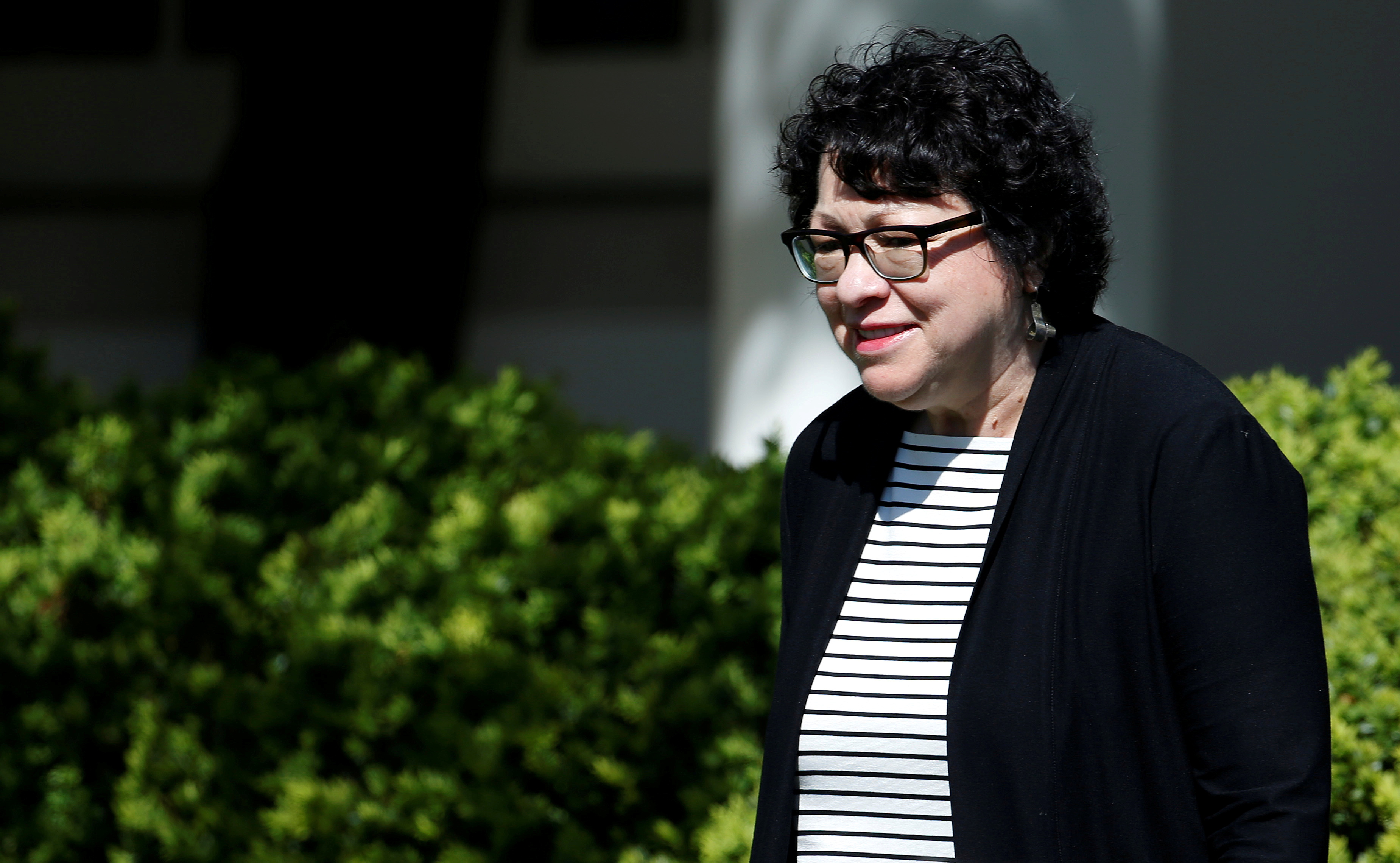 Associate Supreme Court Justice Sonya Sotomayor arrives for the swearing in ceremony of Judge Neil Gorsuch as an Associate Supreme Court Justice in the Rose Garden of the White House in Washington, U.S., April 10, 2017.    REUTERS/Joshua Roberts/File Photo