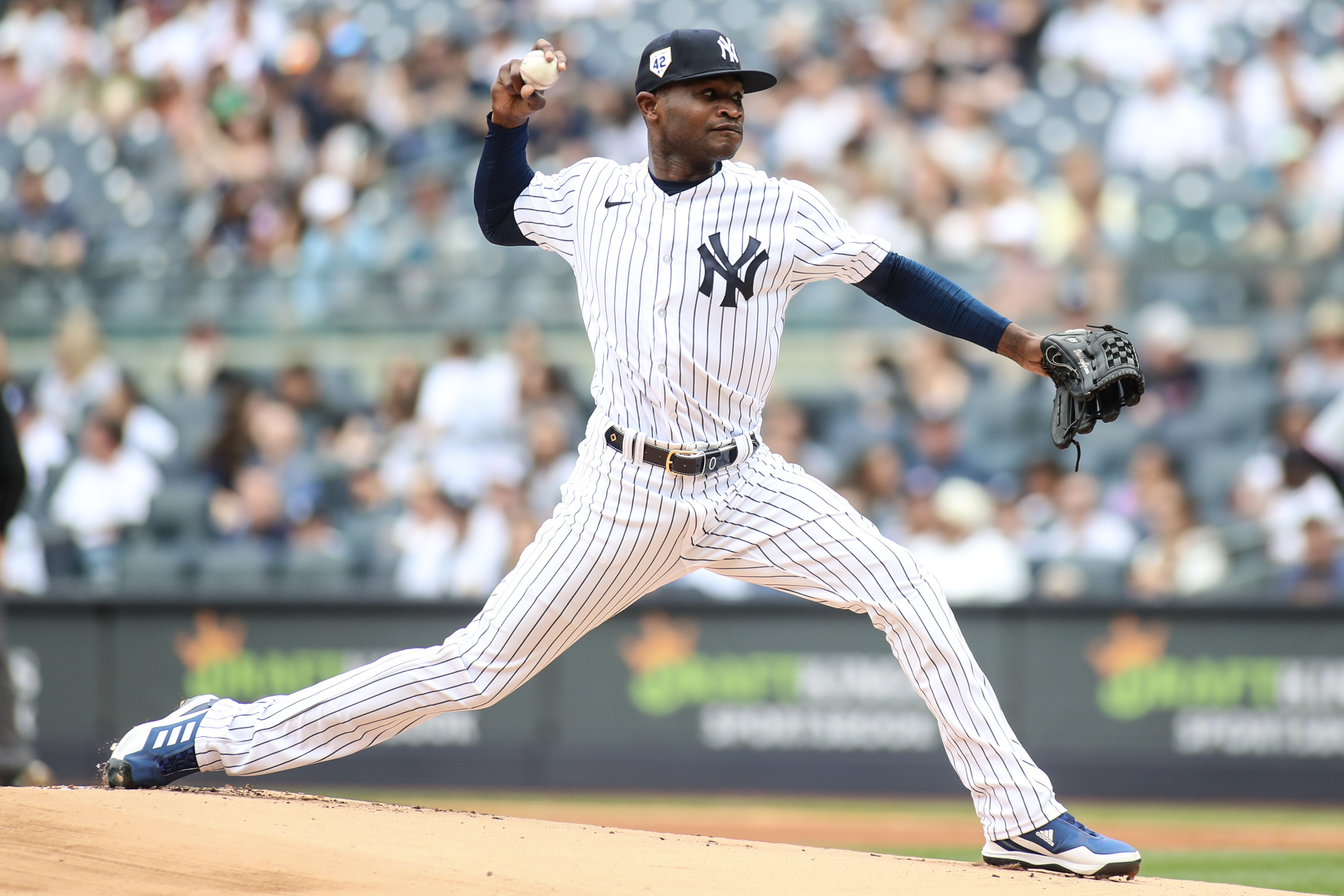 Yankees' Domingo German strikes out 11, gets win against Twins