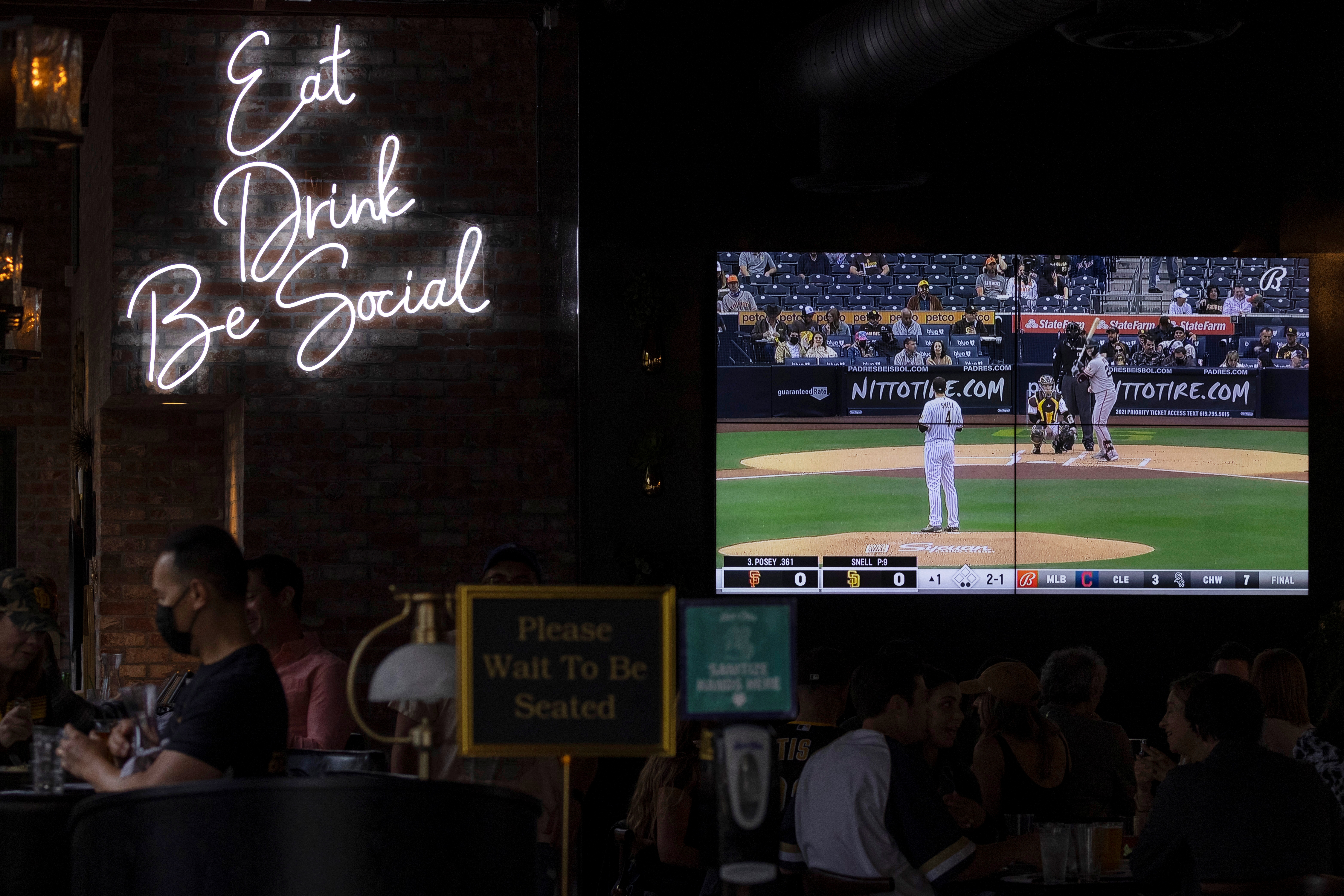 Padres announce first full capacity game at Petco Park set for June 17 