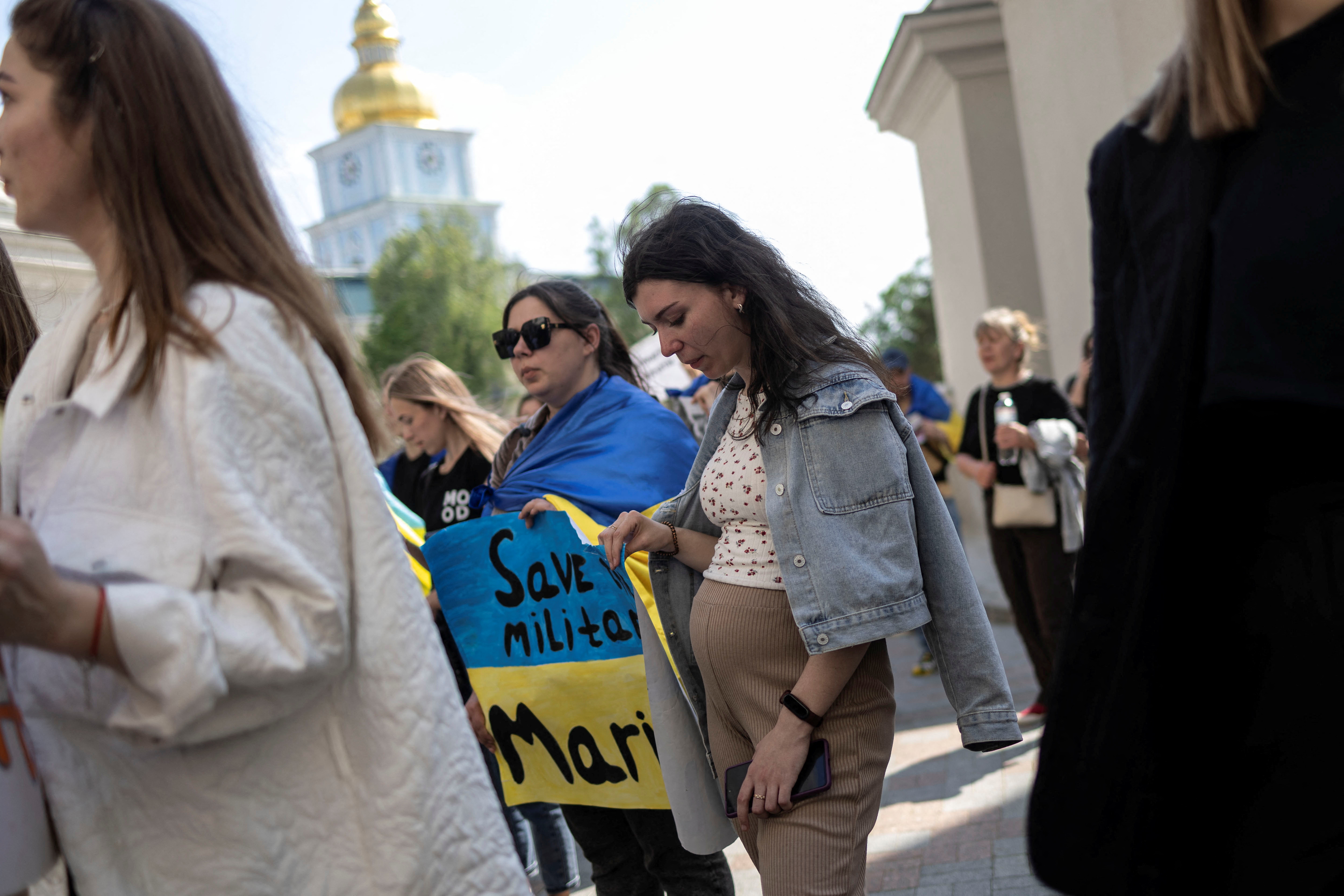 Protest to demand a rescue operation in Mariupol outside the Ministry of Foreign Affairs of Ukraine, in Kyiv