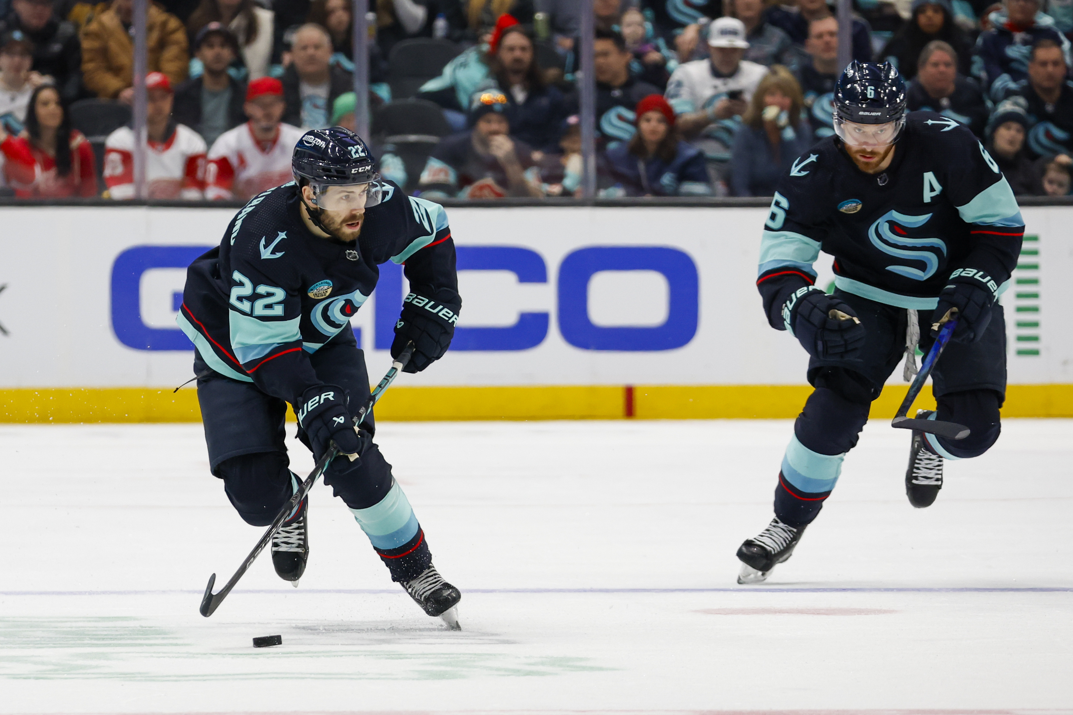 Ben Chiarot, Red Wings overcome Kraken in OT | Reuters 