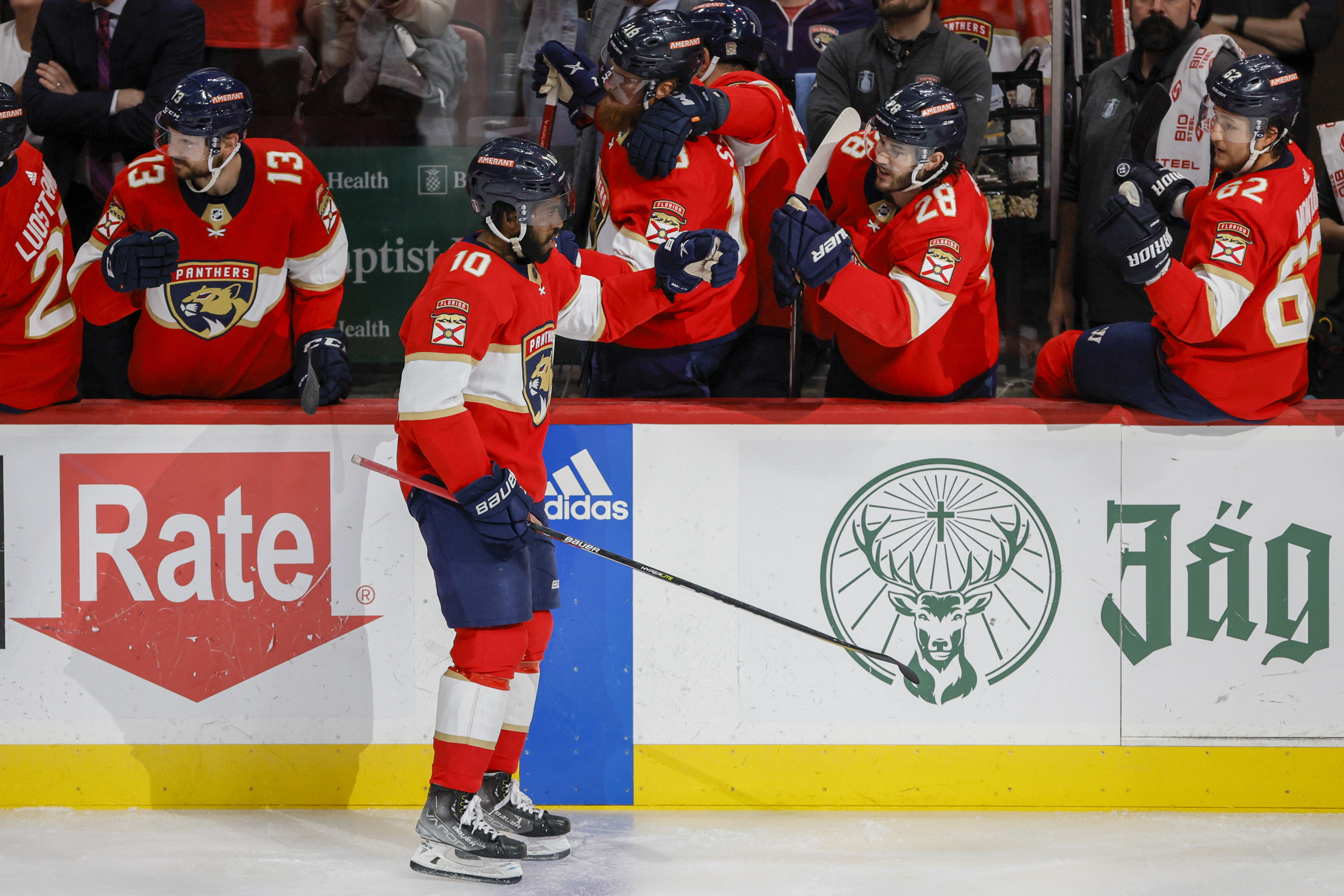 Panthers cap sweep of Hurricanes with last-minute goal