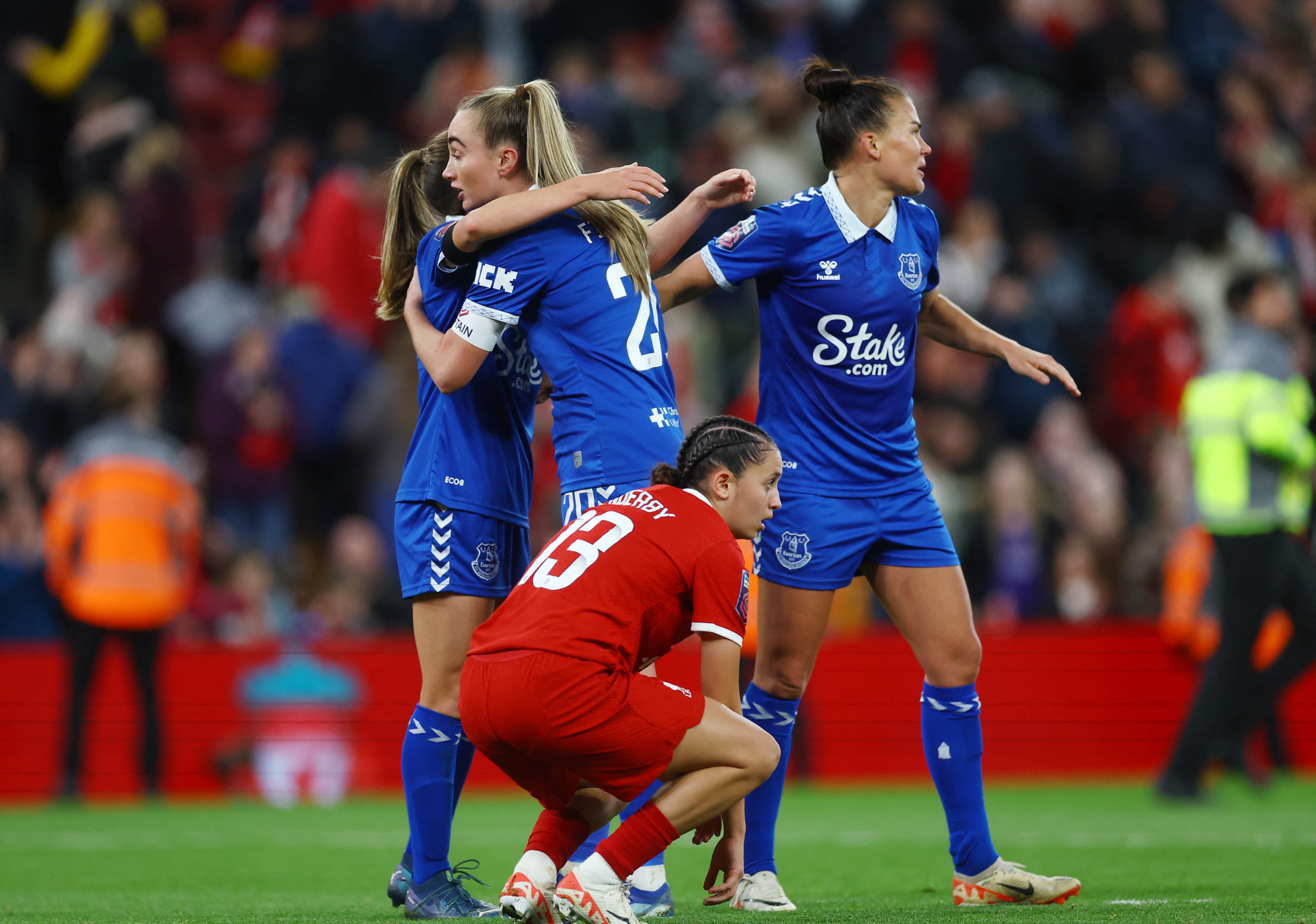 Liverpool v deals everton