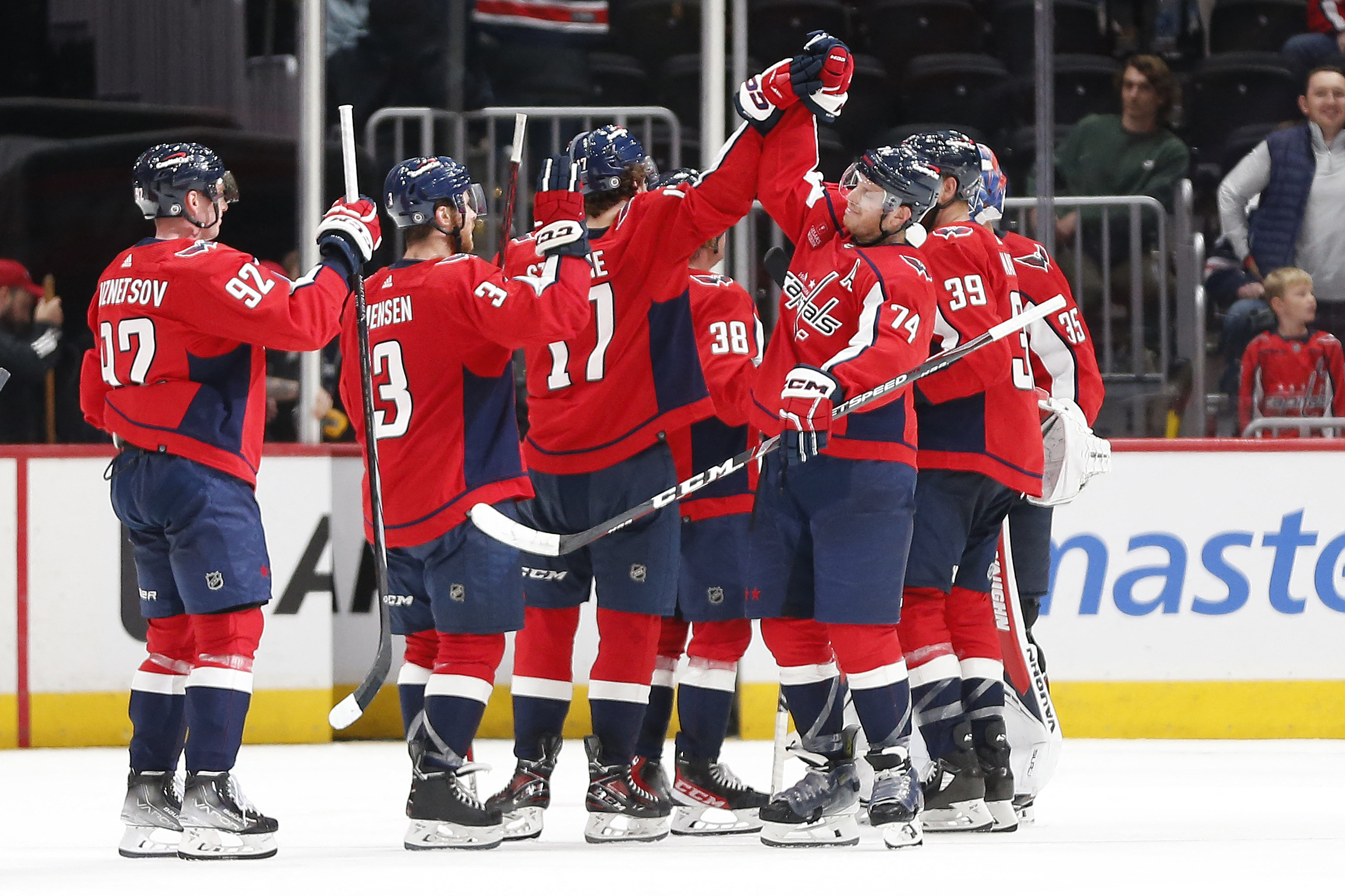 Tom Wilson Helps Capitals Top Winless Sharks | Reuters