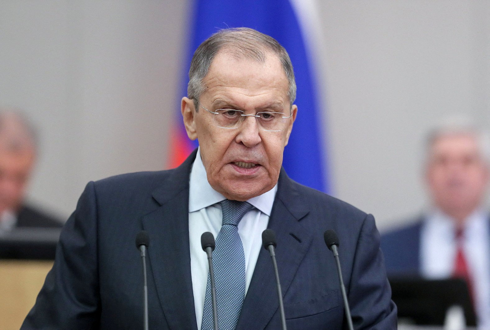 Lavrov dice que Rusia está abierta a conversaciones con Occidente, esperando una propuesta seria