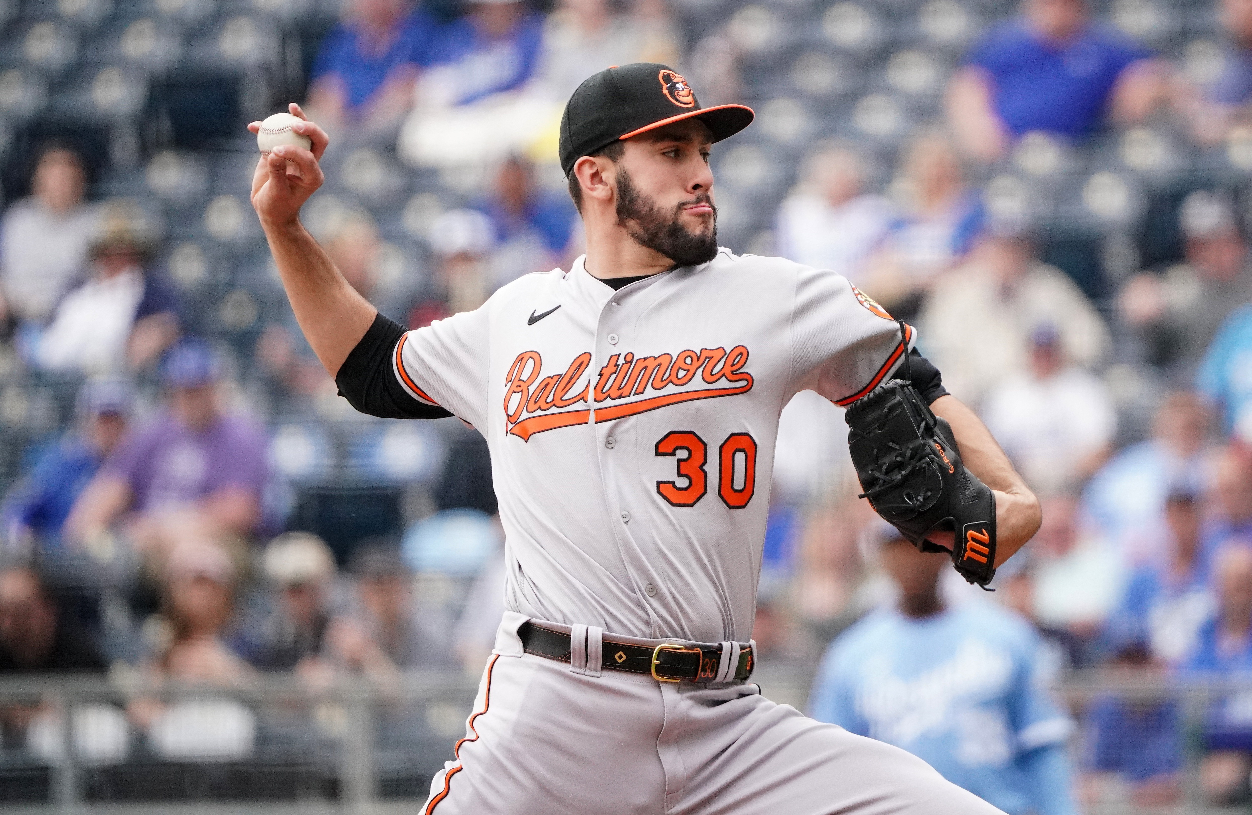 Orioles outscore Royals to take series