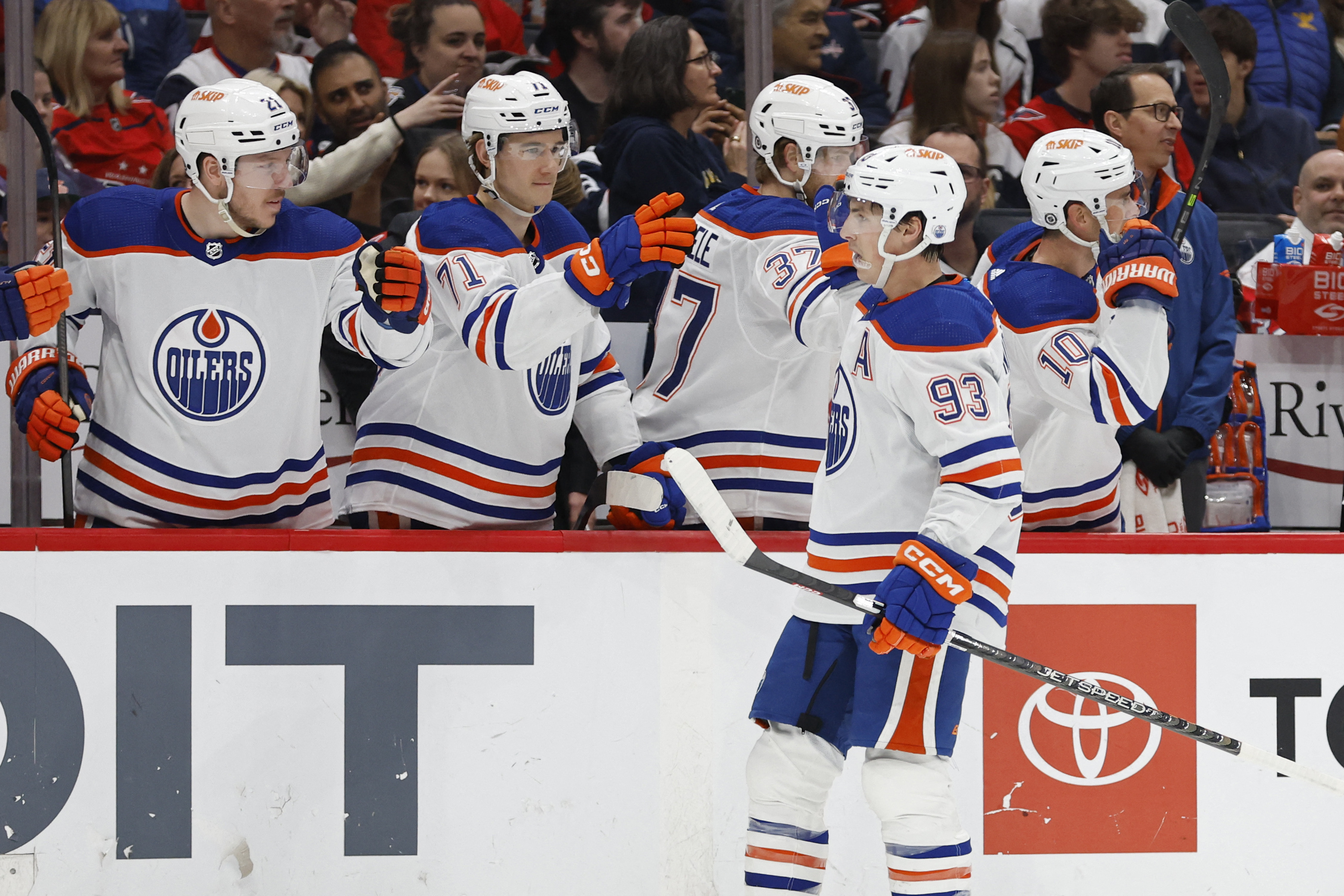 Oilers end skid with shutout win over Capitals | Reuters