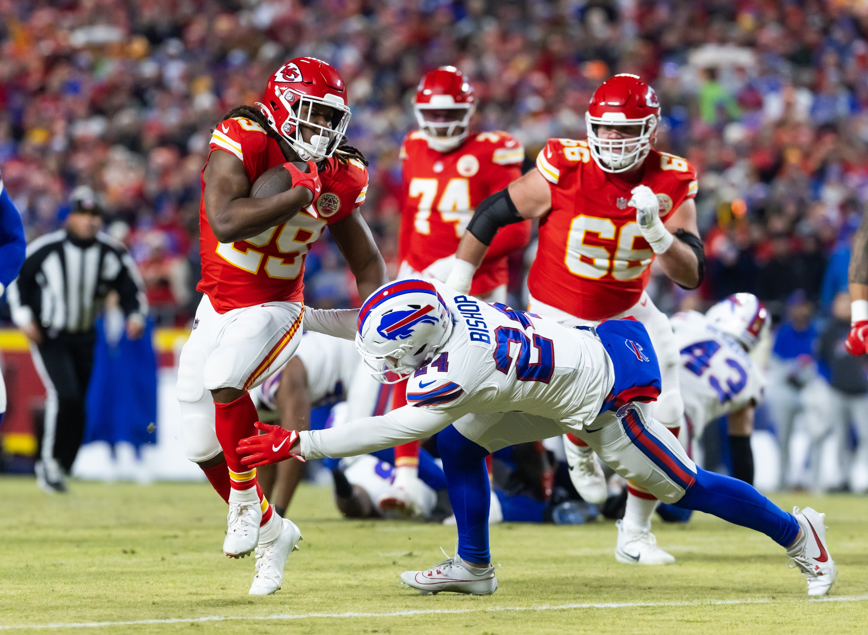 Report: Chiefs-Bills sets AFC title game viewership record | Reuters