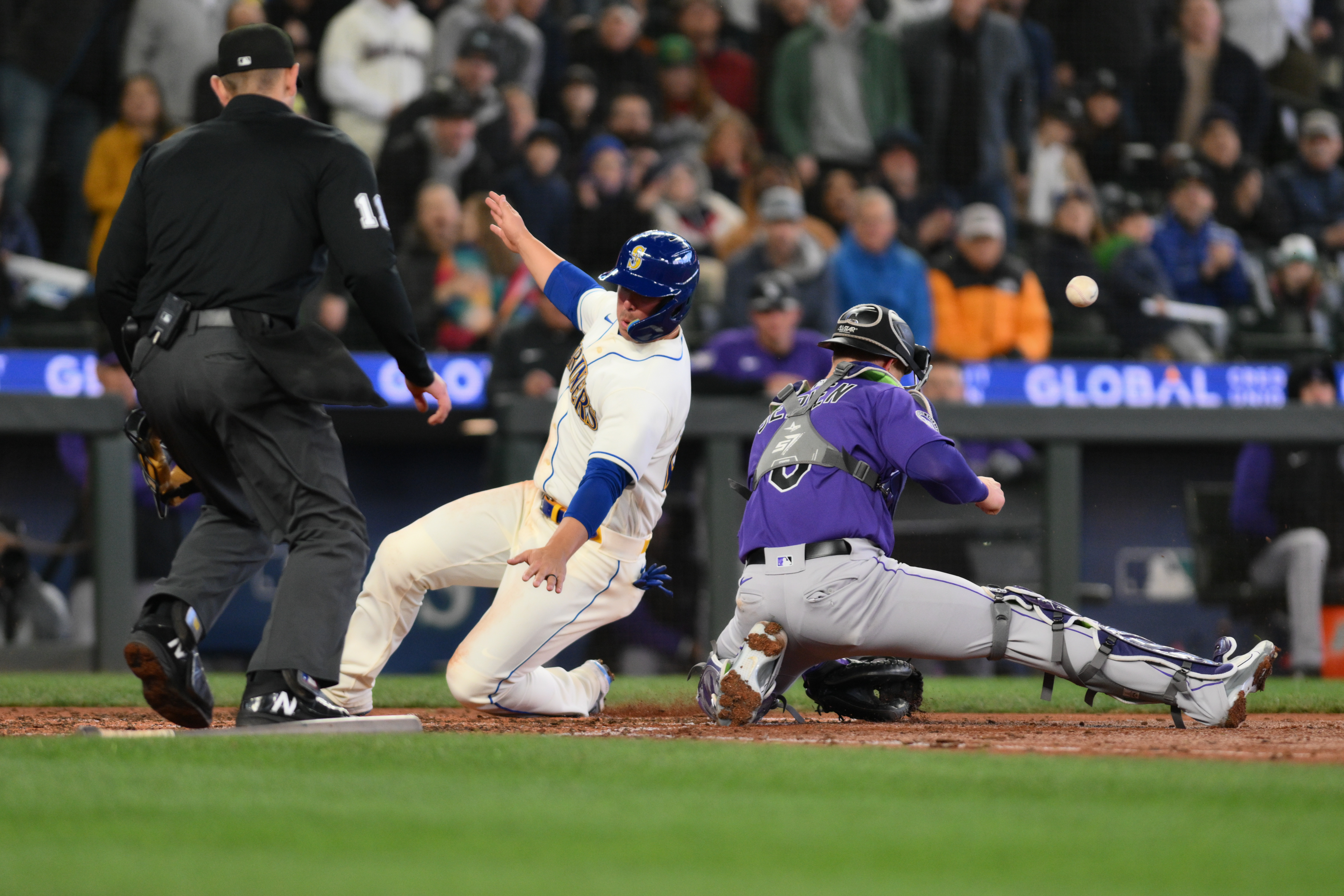 Mariners Sweep Rockies on Back of Near-Perfection From Luis