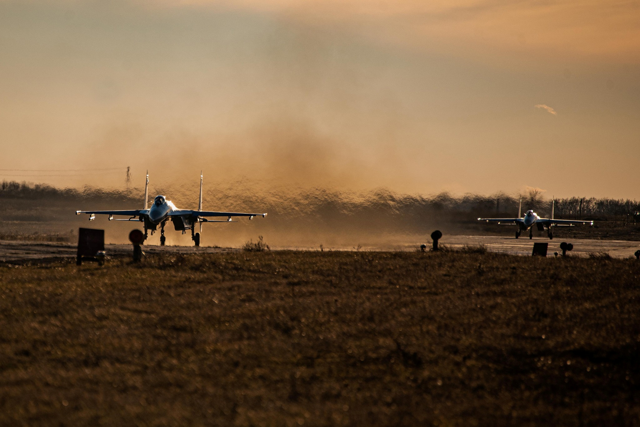 Ukrainian air force holds drills, including air strikes Reuters