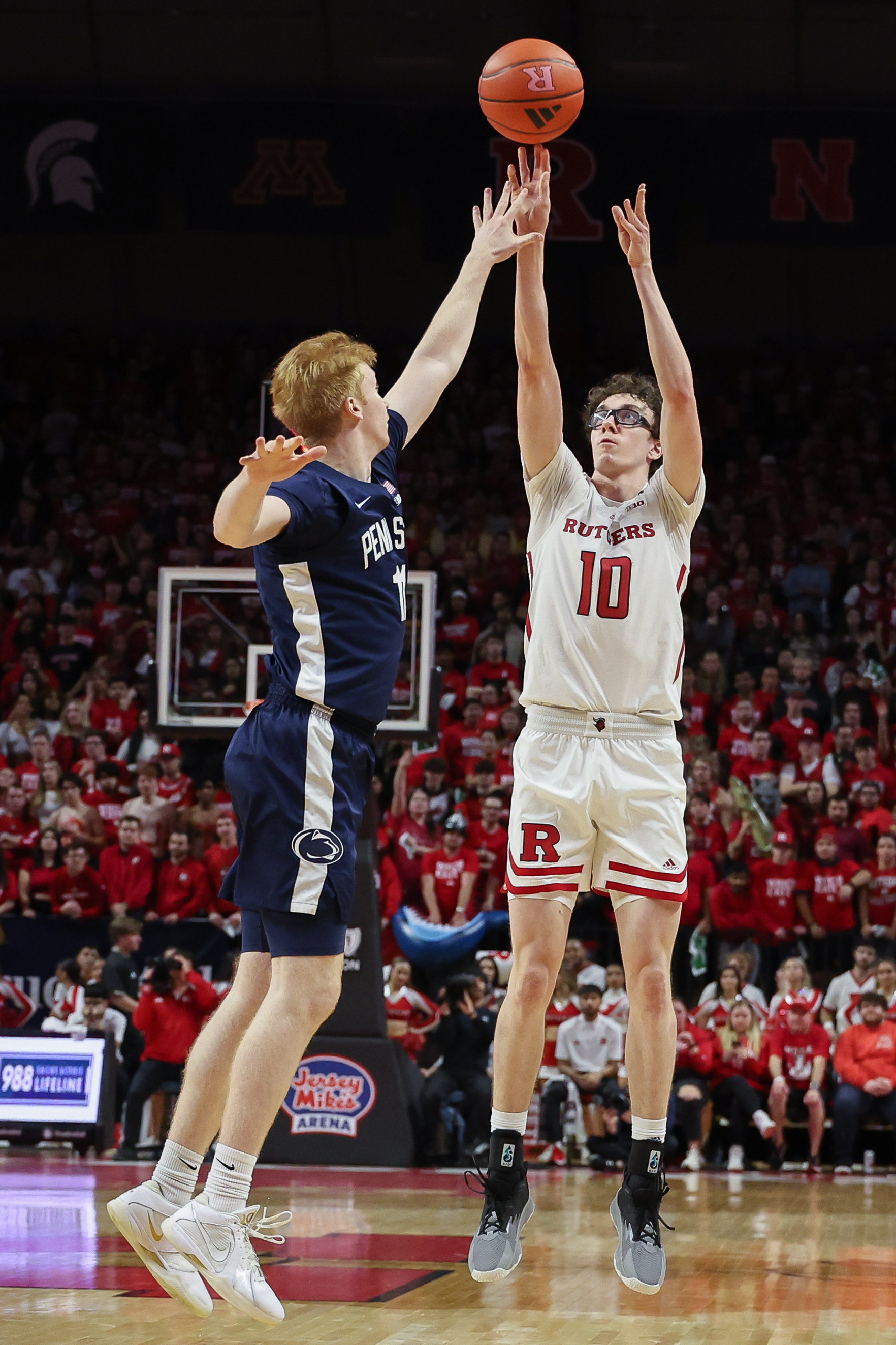 D'Marco Dunn gets start, leads Penn State past Rutgers | Reuters