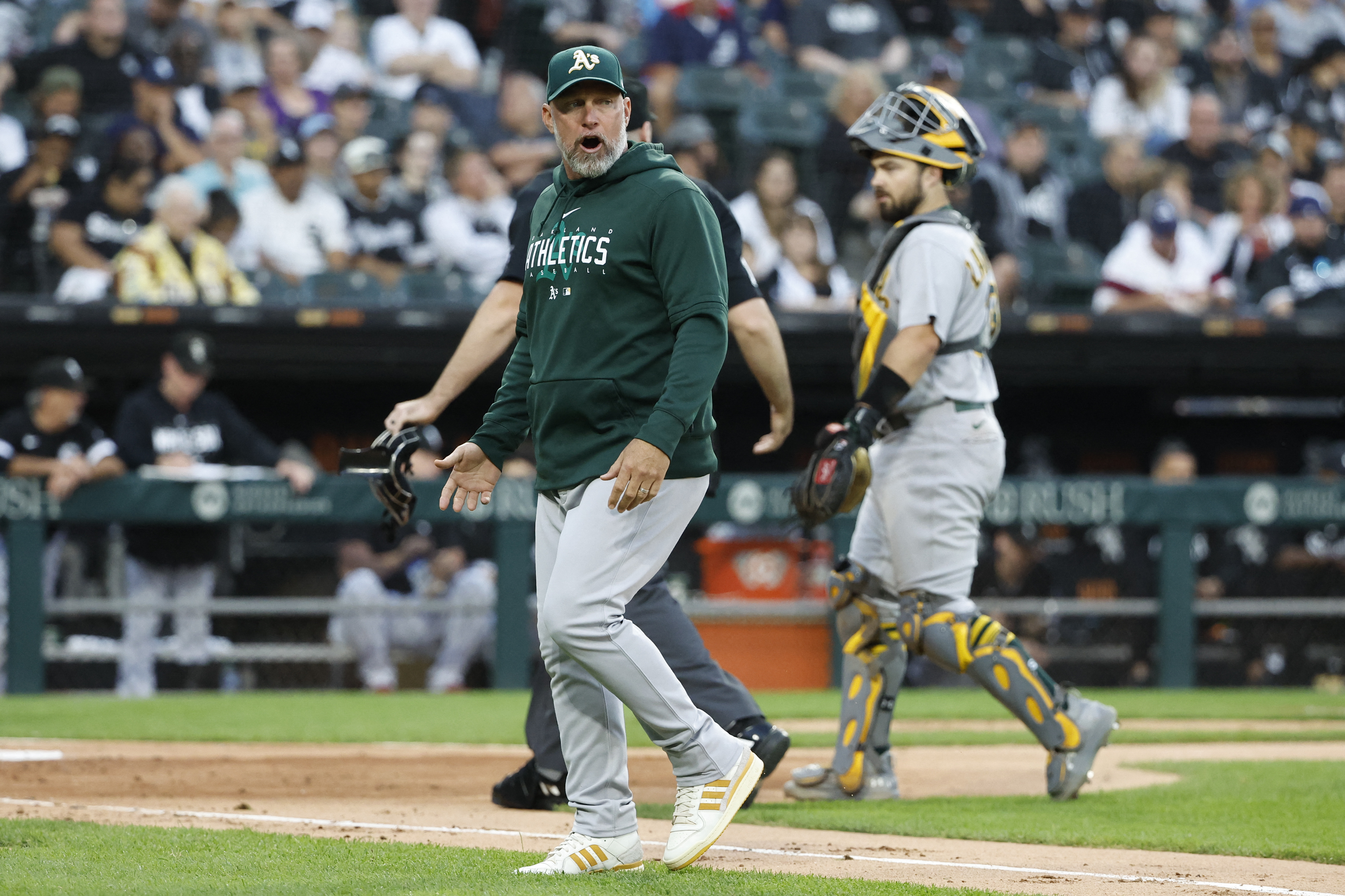 Chicago White Sox pinch hitter Carlos Pérez (36) celebrates his two-RBI  double against the Oakland Athletics during the eighth inning of a baseball  game, Saturday, July 1, 2023, in Oakland, Calif. (AP