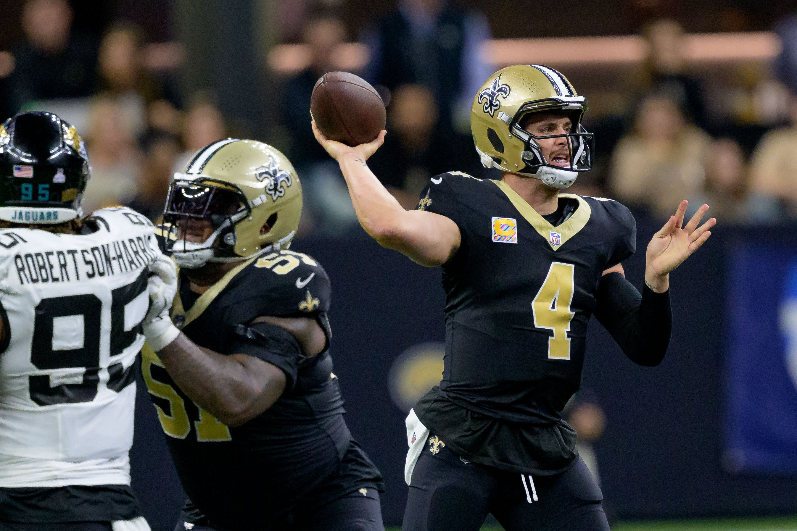 Trevor Lawrence Tosses Late TD As Jaguars Survive Saints | Reuters