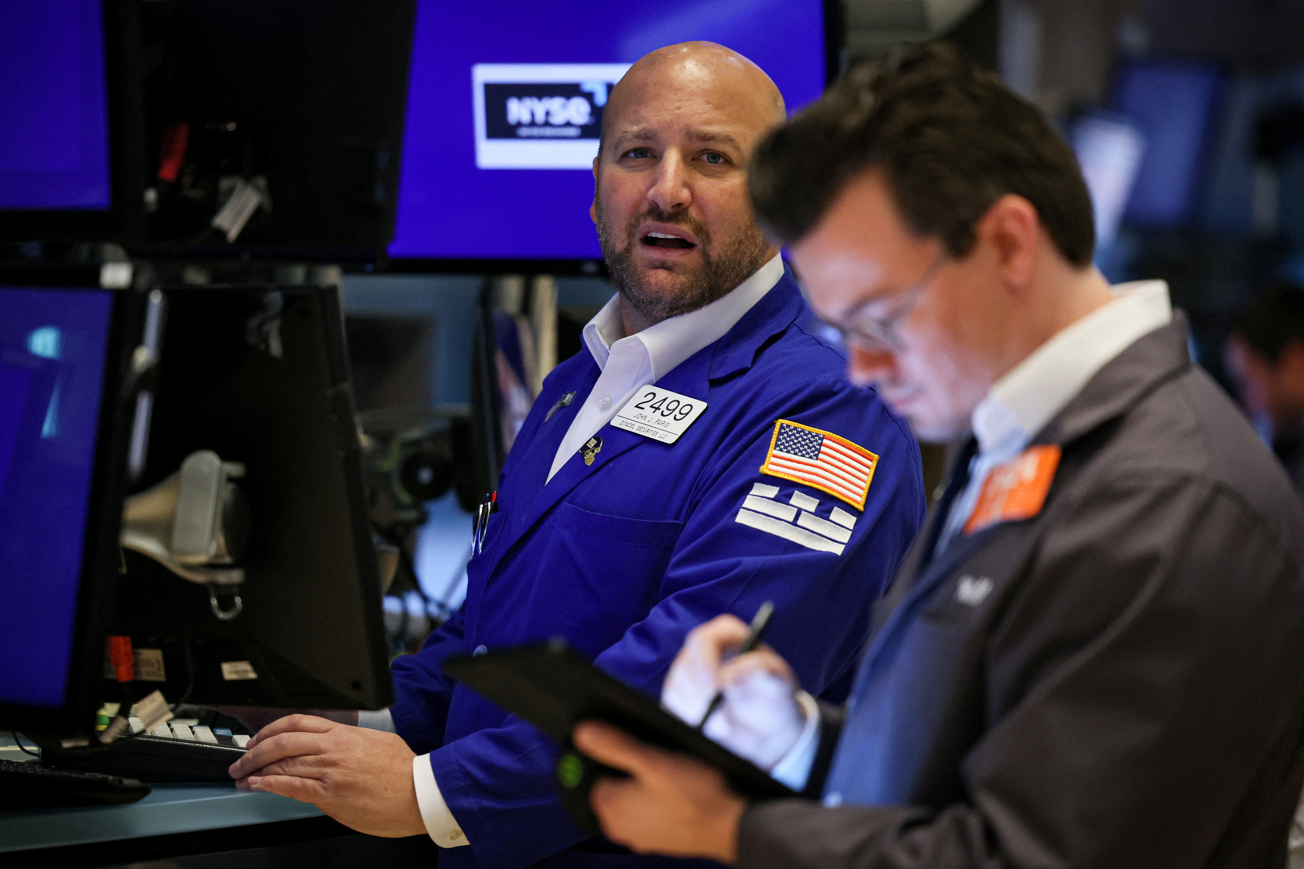 Traders trabalham no pregão da NYSE em Nova York
