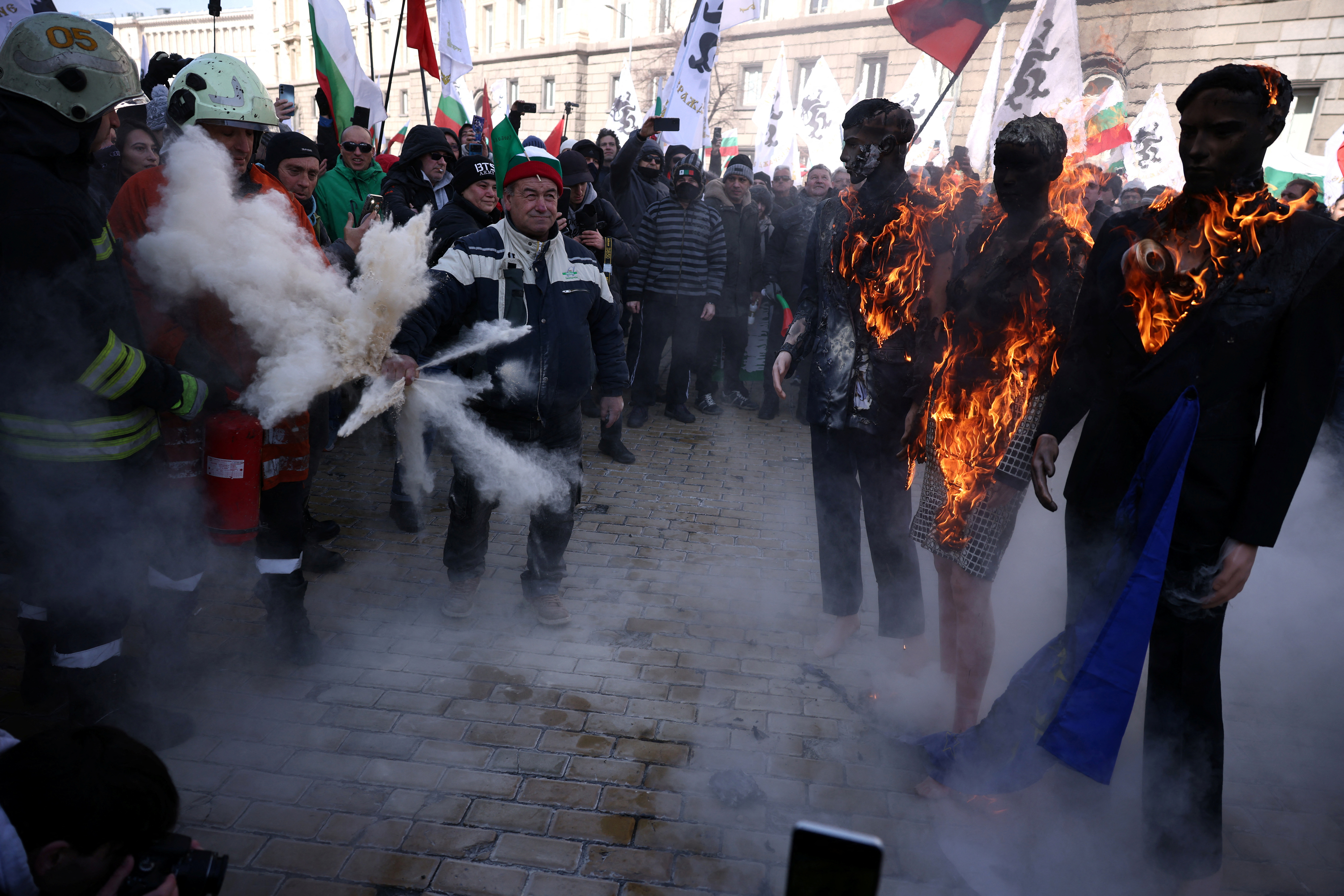 Bulgaria's Revival party protest against the country's plans of joining the euro zone in Sofia