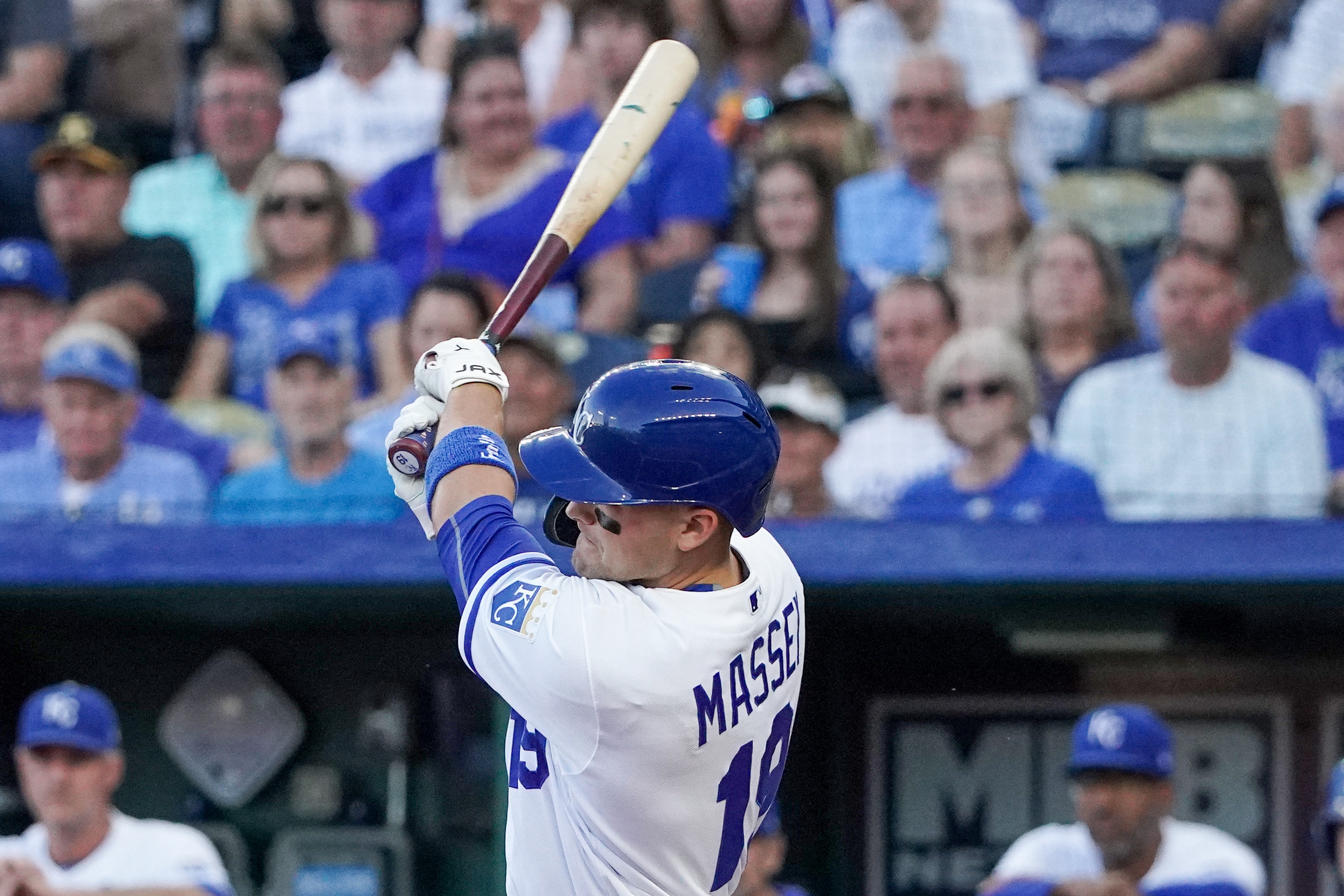 Seattle Mariners edge Kansas City Royals 6-5