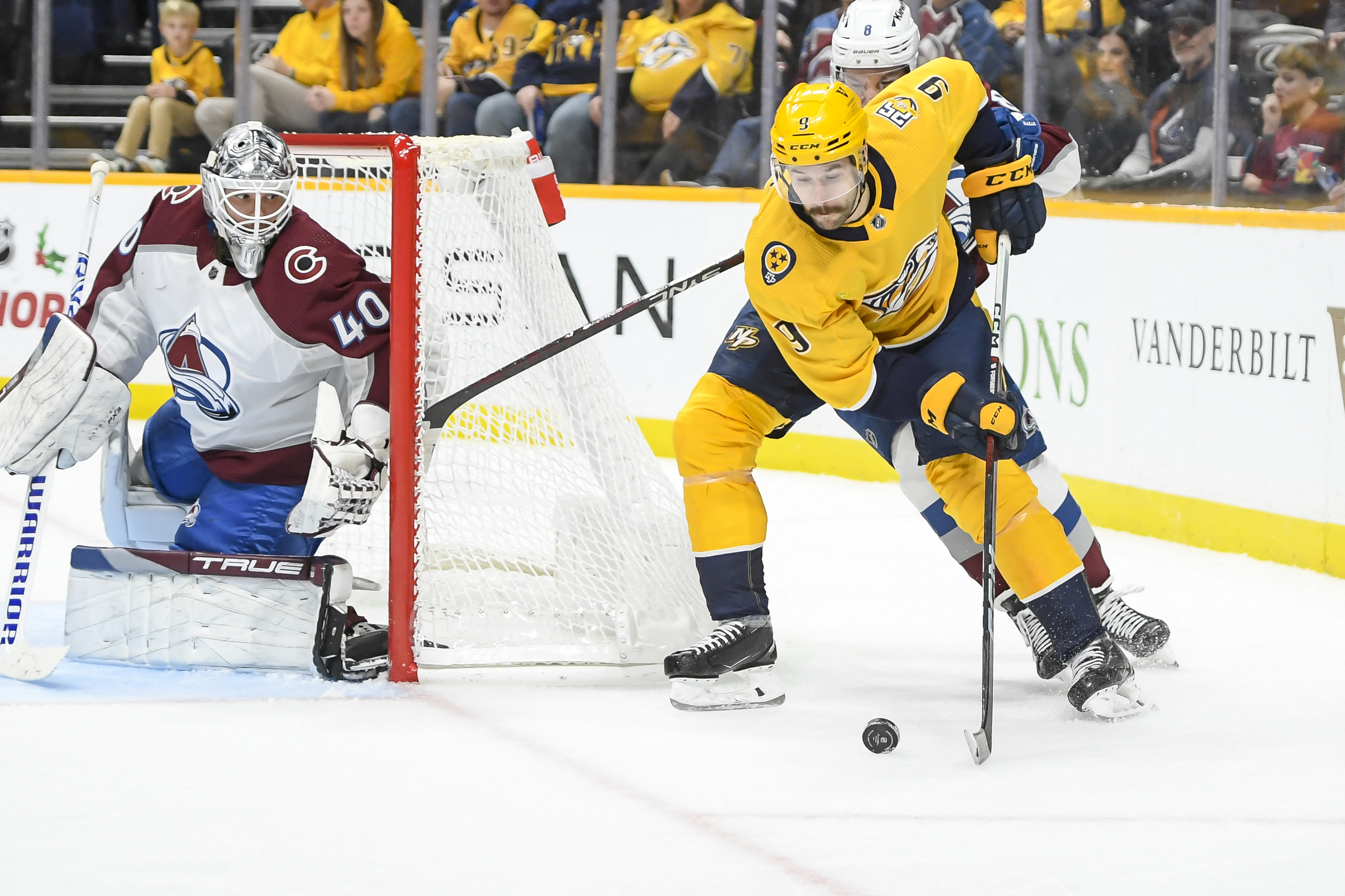 Predators Ride Two Last-minute Goals To Win Over Avs | Reuters