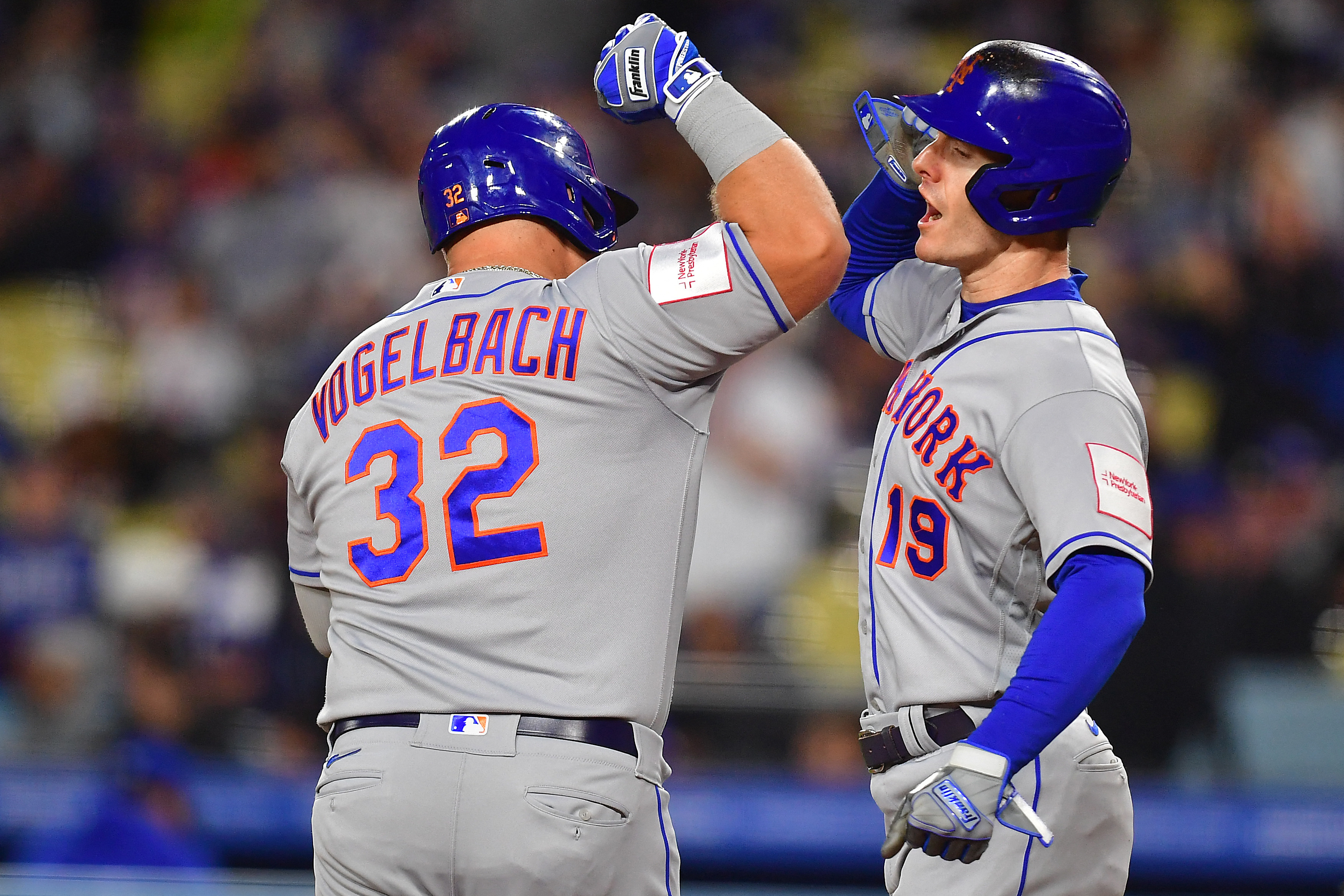 Mets prevail in back-and-forth affair with Dodgers