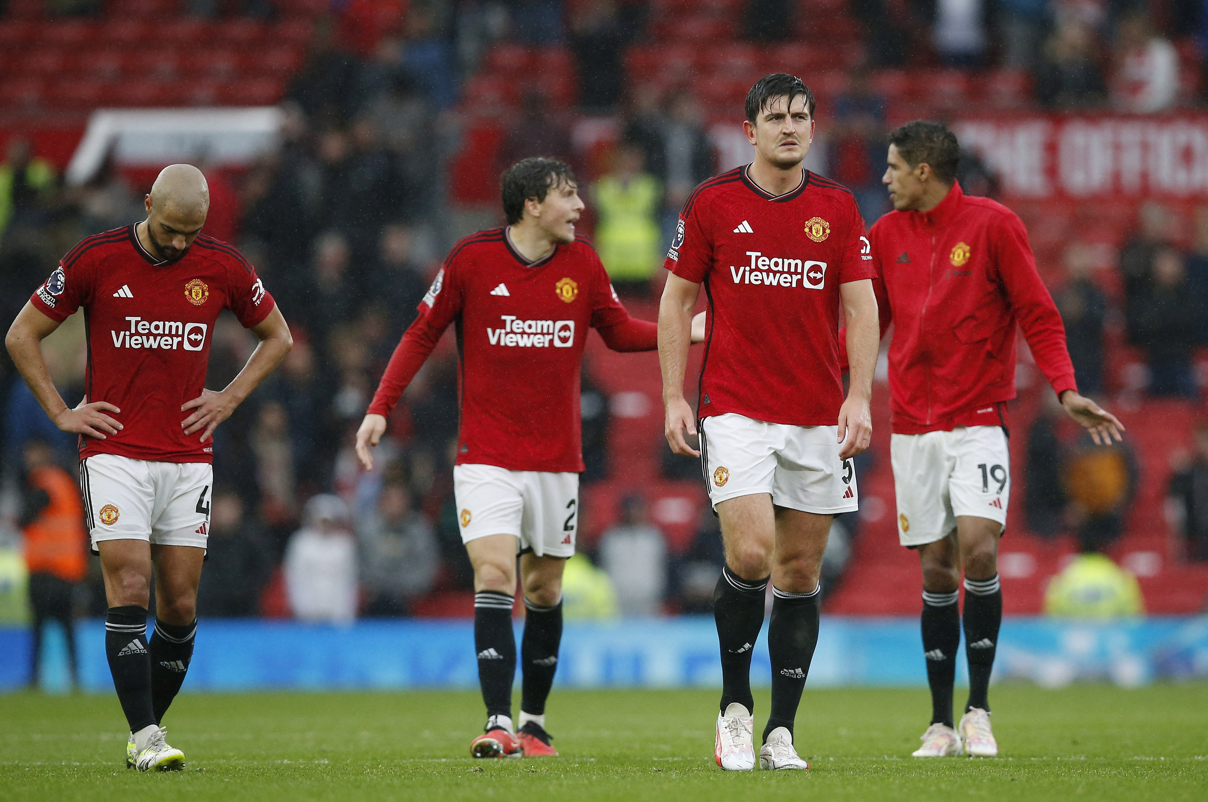 Man United frustrates Liverpool as Arsenal moves back on top of