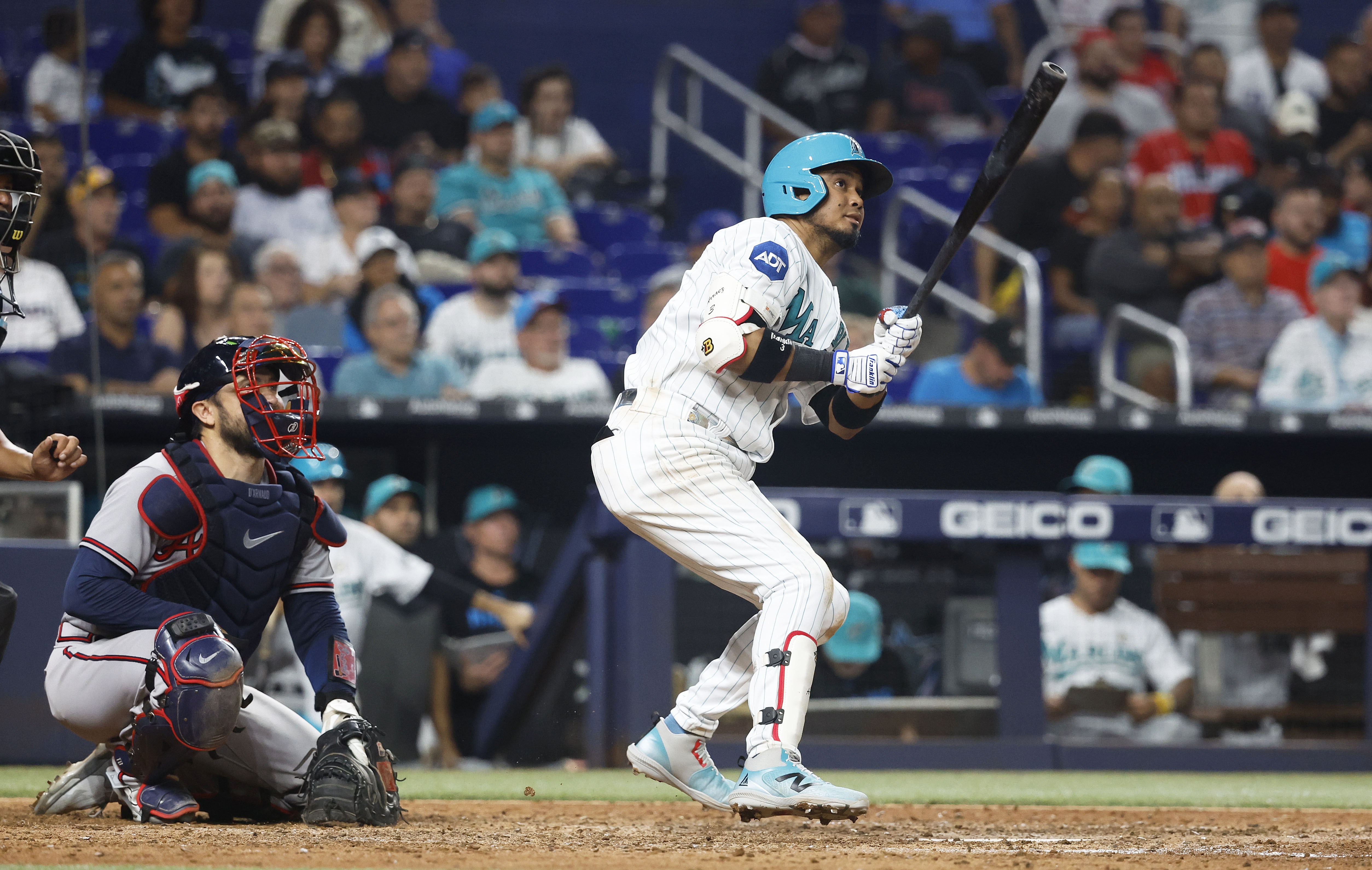 Luis Arraez's first multi-HR game helps Marlins rally past Braves