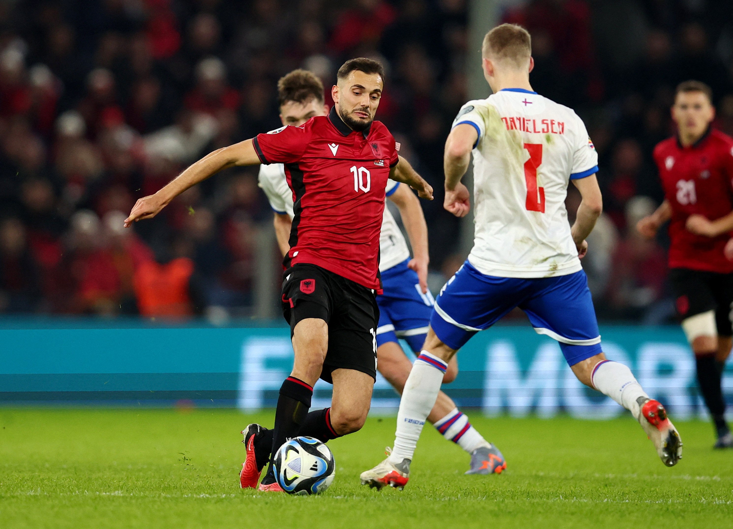 Best places to watch the EURO 2024 football games in Bucharest🦠