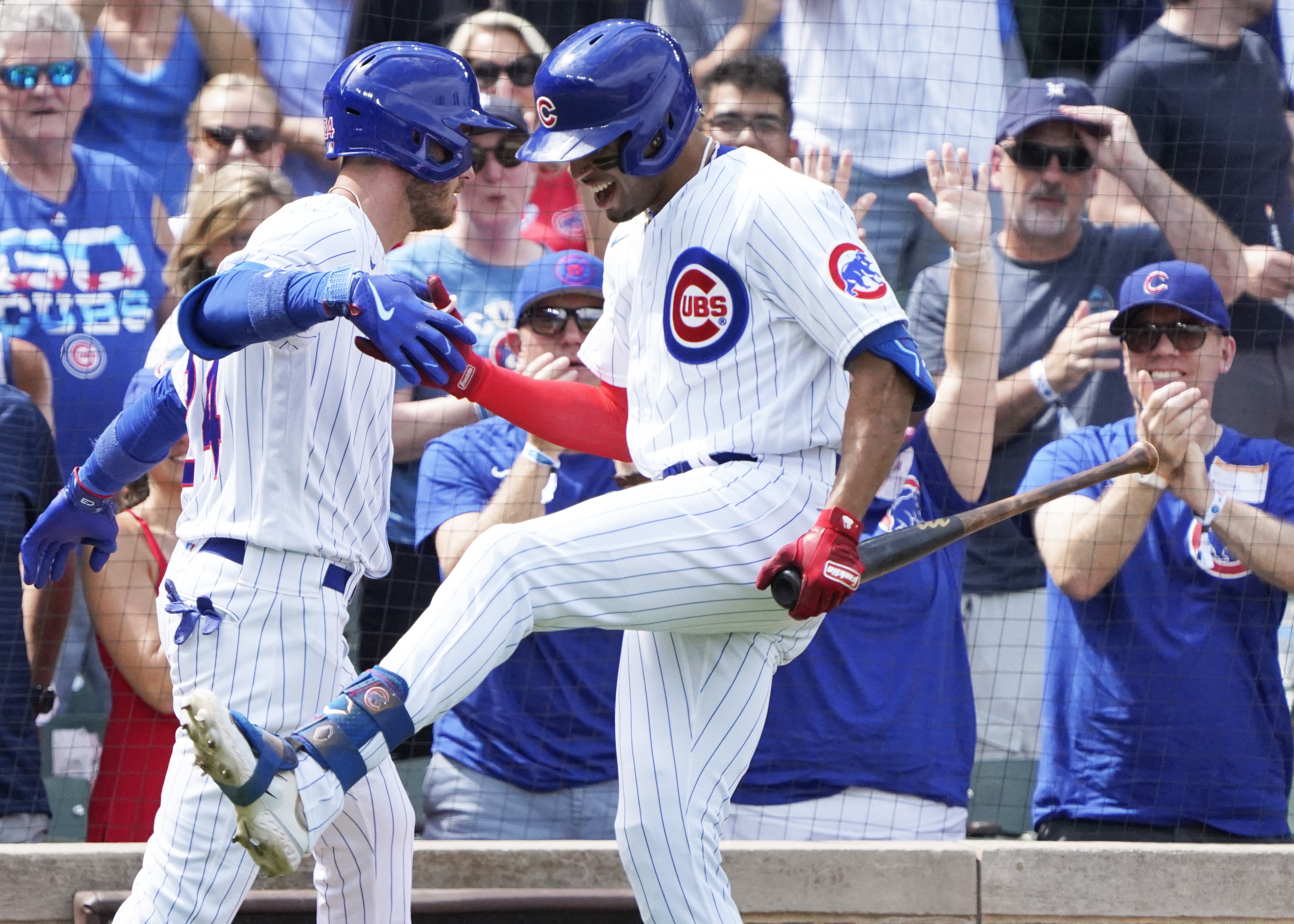 Cubs top Royals behind Cody Bellinger's 2 HRs