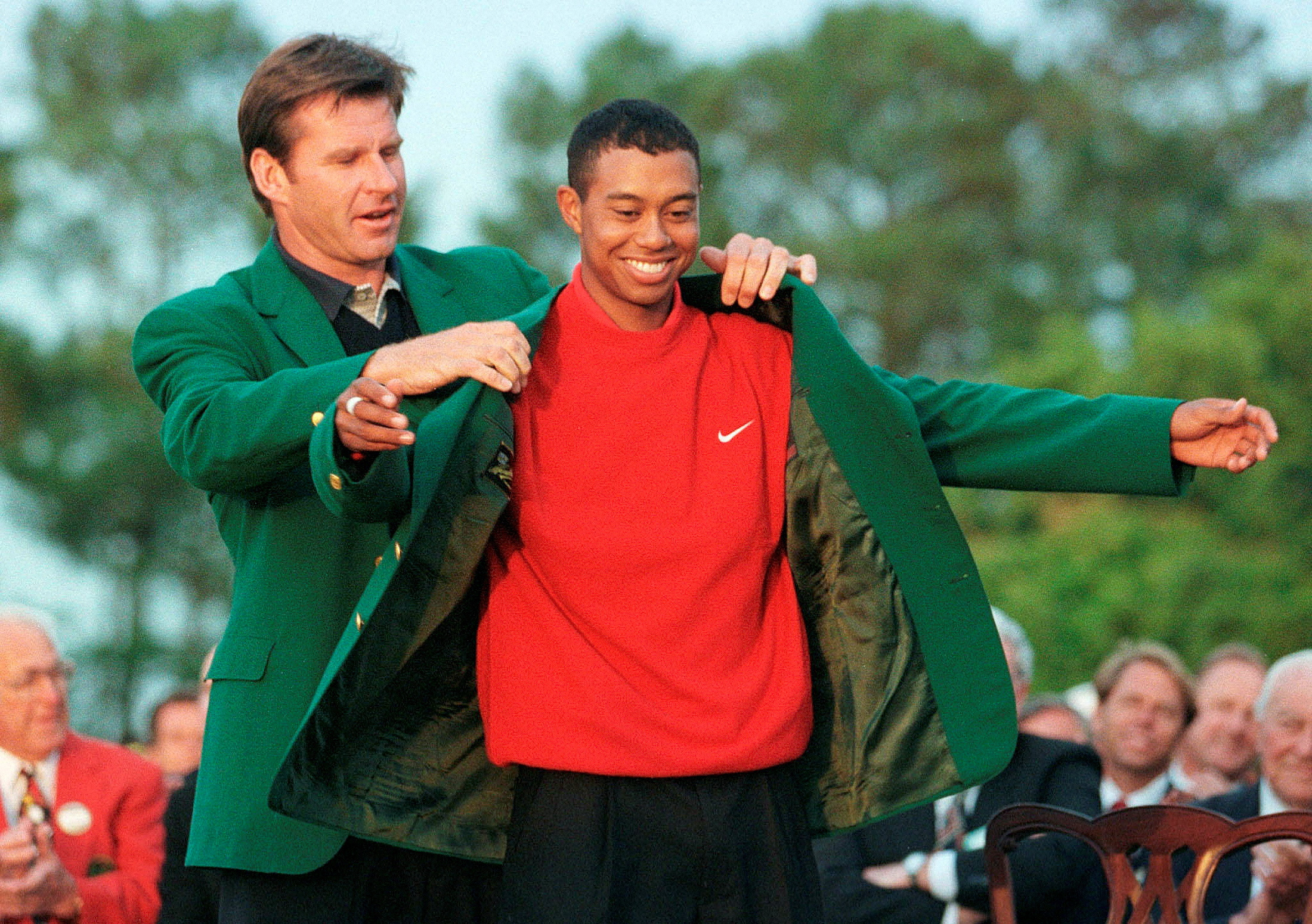 Woods' ball from 1997 Masters sells for $64,000 | Reuters