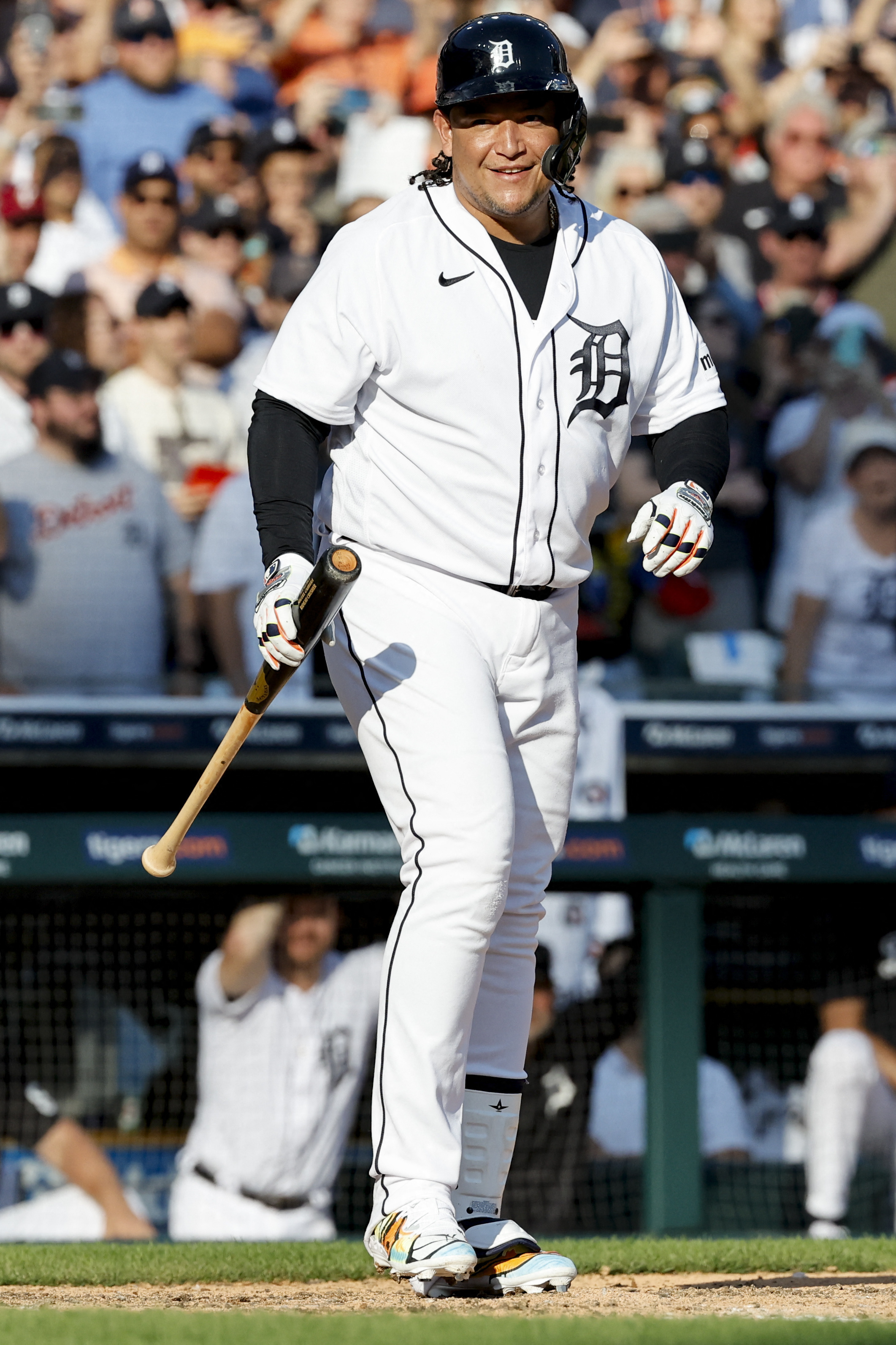 Cabrera's walk-off RBI single lifts Tigers over Guardians 4-3 Detroit News  - Bally Sports