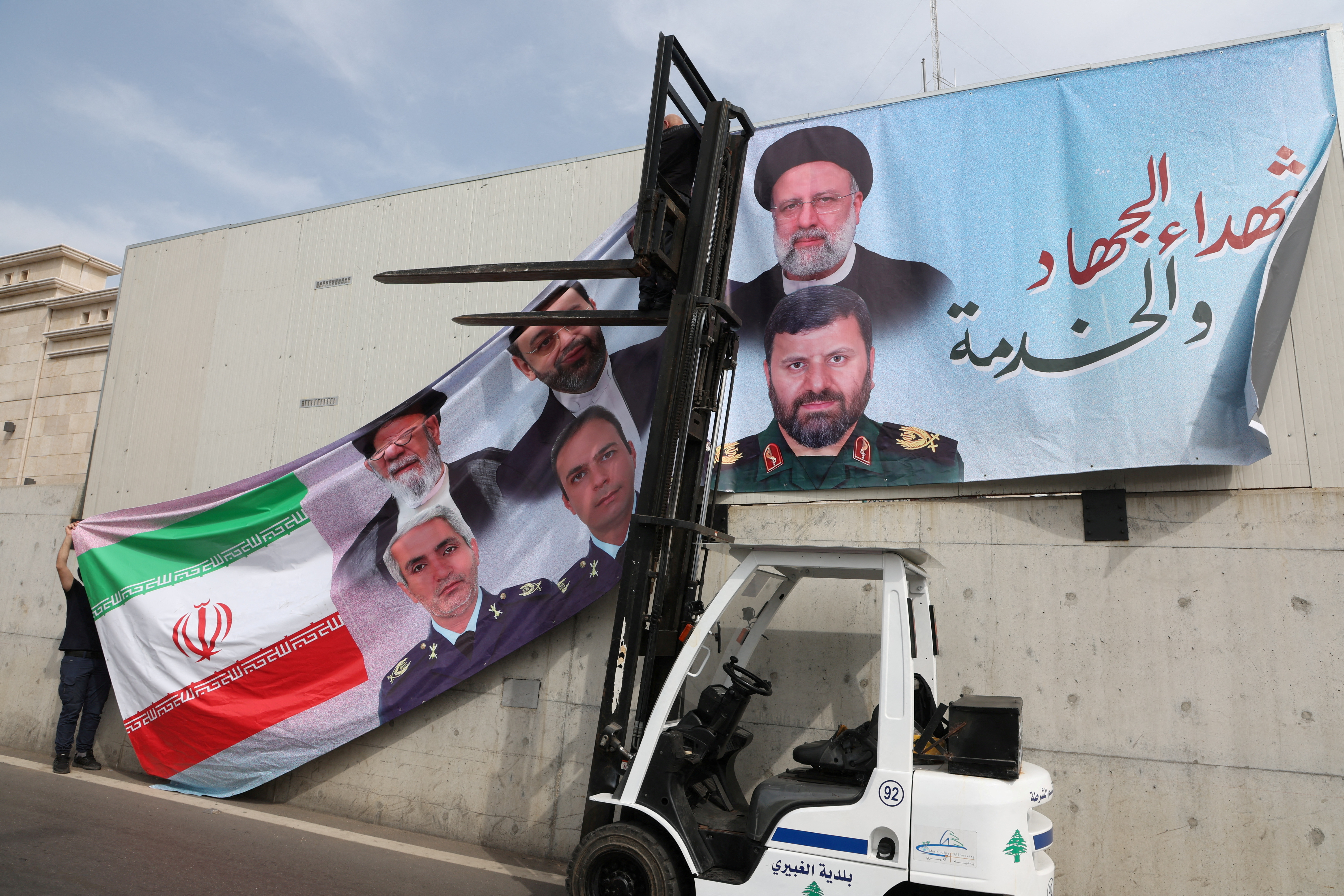 イラン大統領葬儀、ロシアなど要人40人超参列　ハマスやヒズボラ代表も