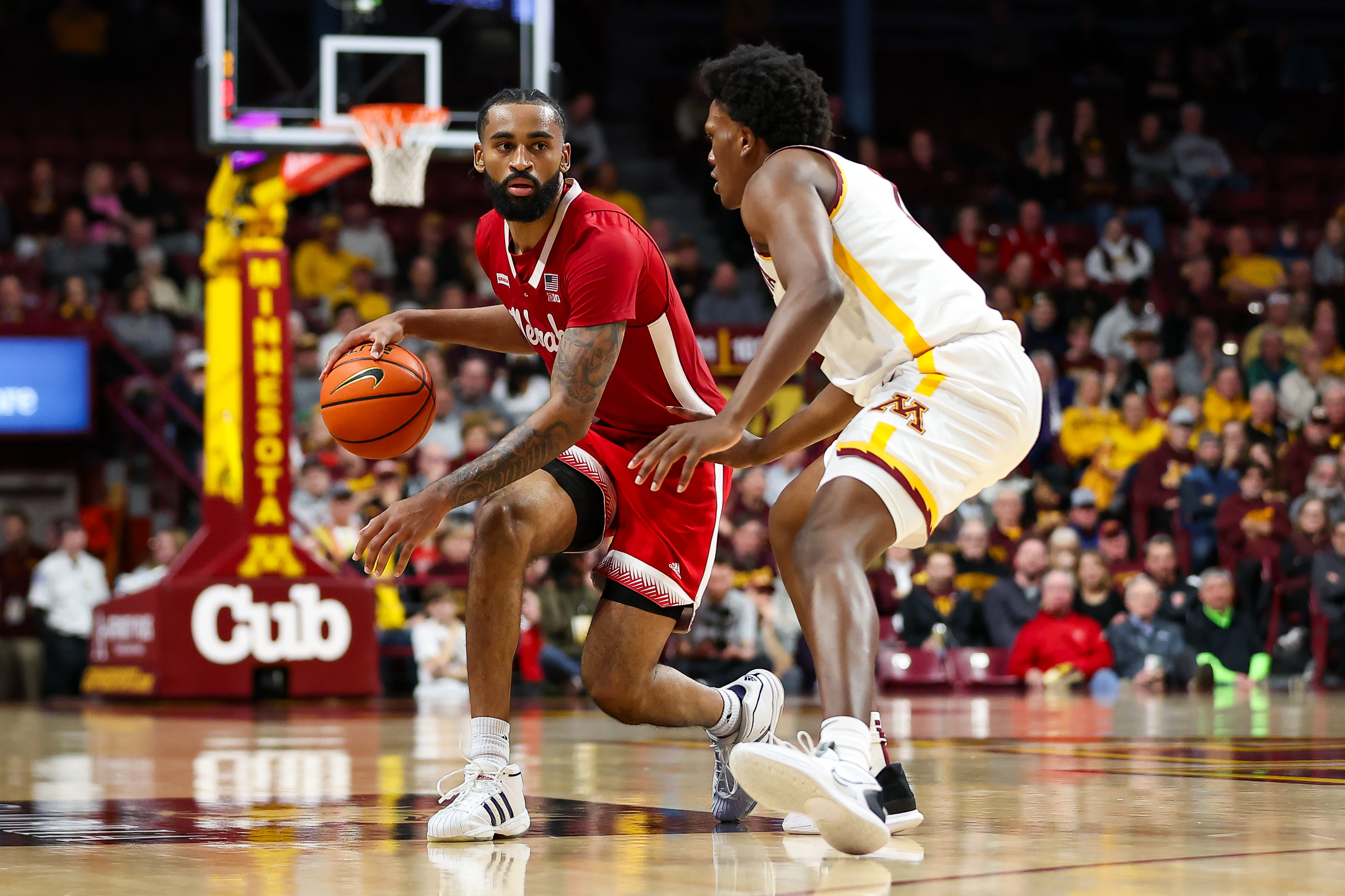 Down 17, Minnesota comes back to beat Nebraska | Reuters