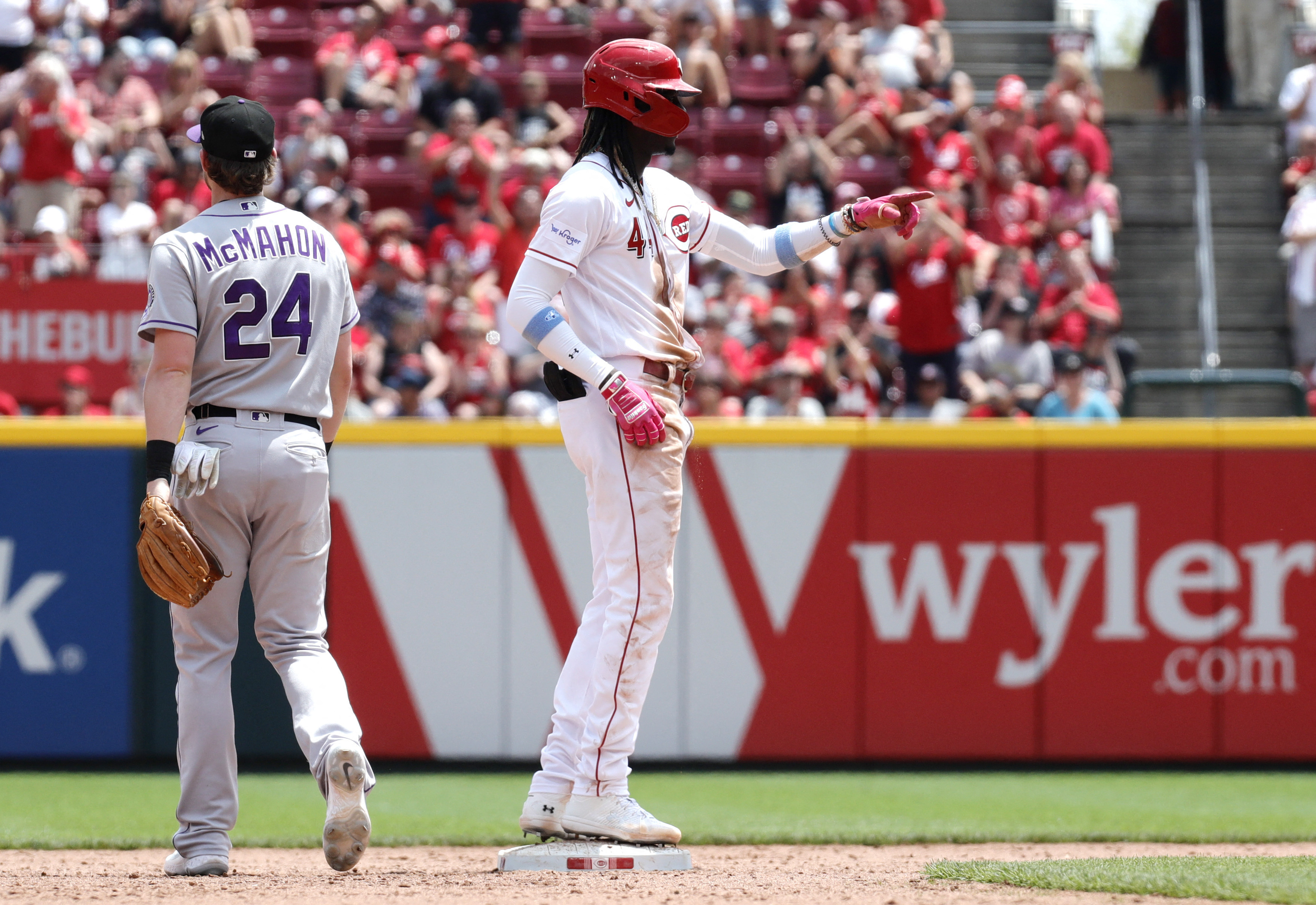 Jake Fraley rallies Reds late vs. Rockies to extend their MLB-best winning  streak to 11 games - The Boston Globe