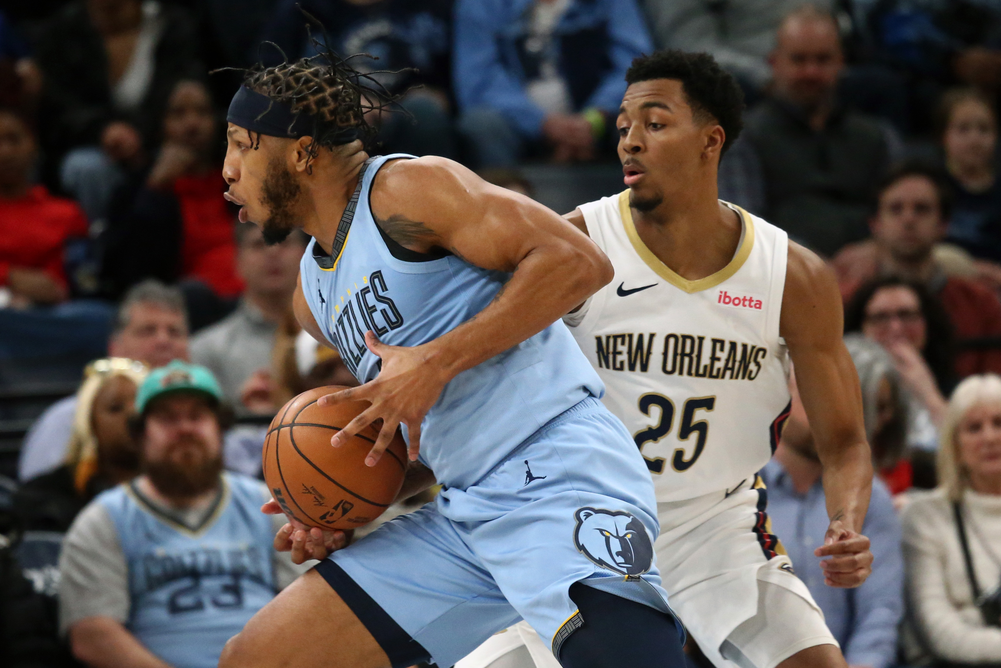 Balanced scoring helps Pelicans beat reeling Grizzlies | Reuters