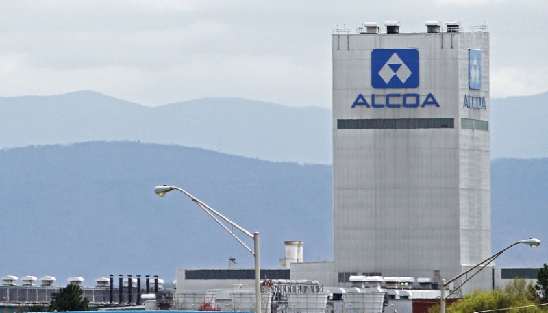 File photo shows an Alcoa aluminum plant in Alcoa, Tennessee