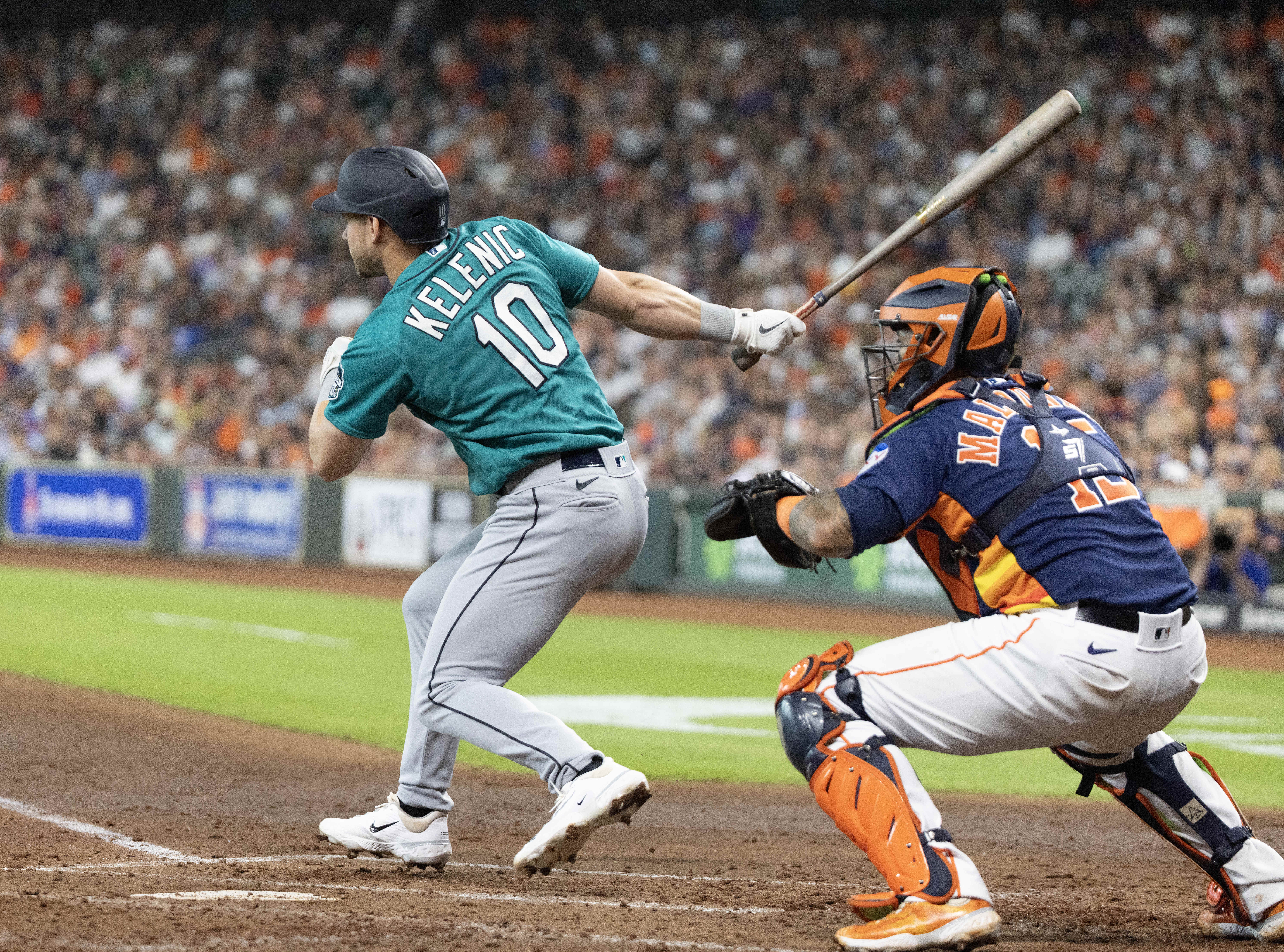 Kelenic's double, Gilbert's strong start help Mariners over Astros 3-1