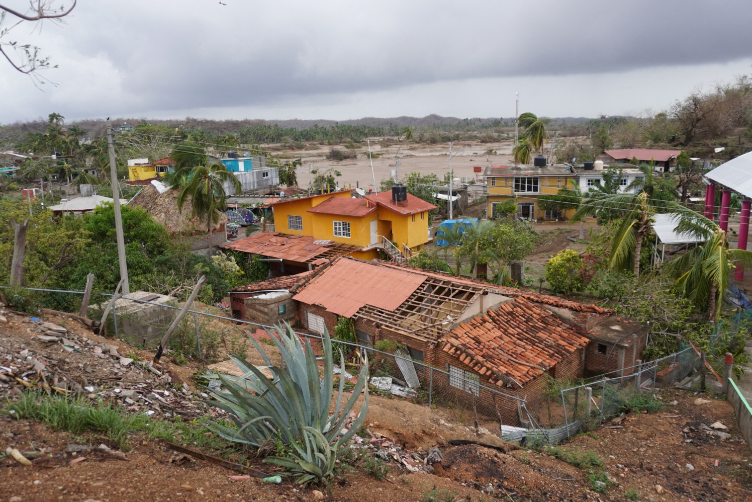 Hurricane Agatha makes landfall in southern Mexico