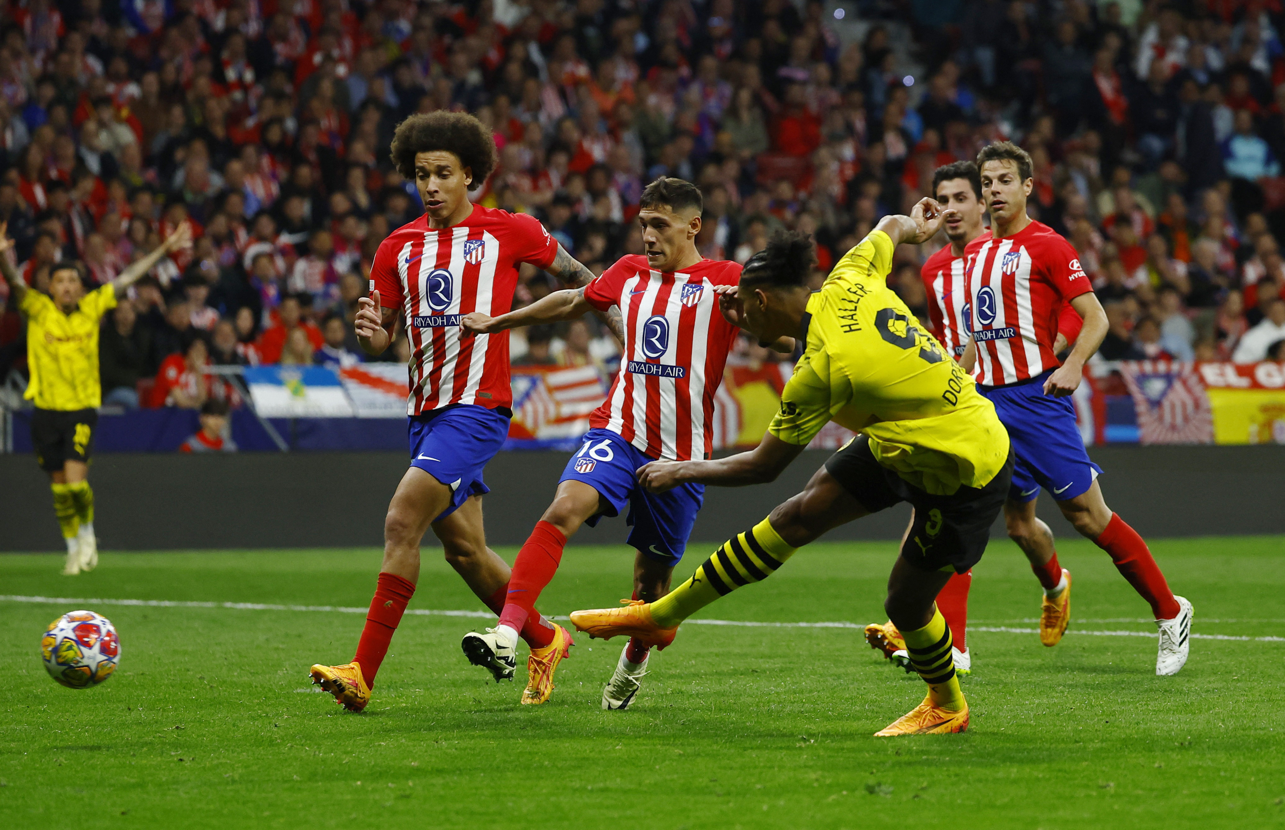 Champions League - Quarter Final - First Leg - Atletico Madrid v Borussia Dortmund