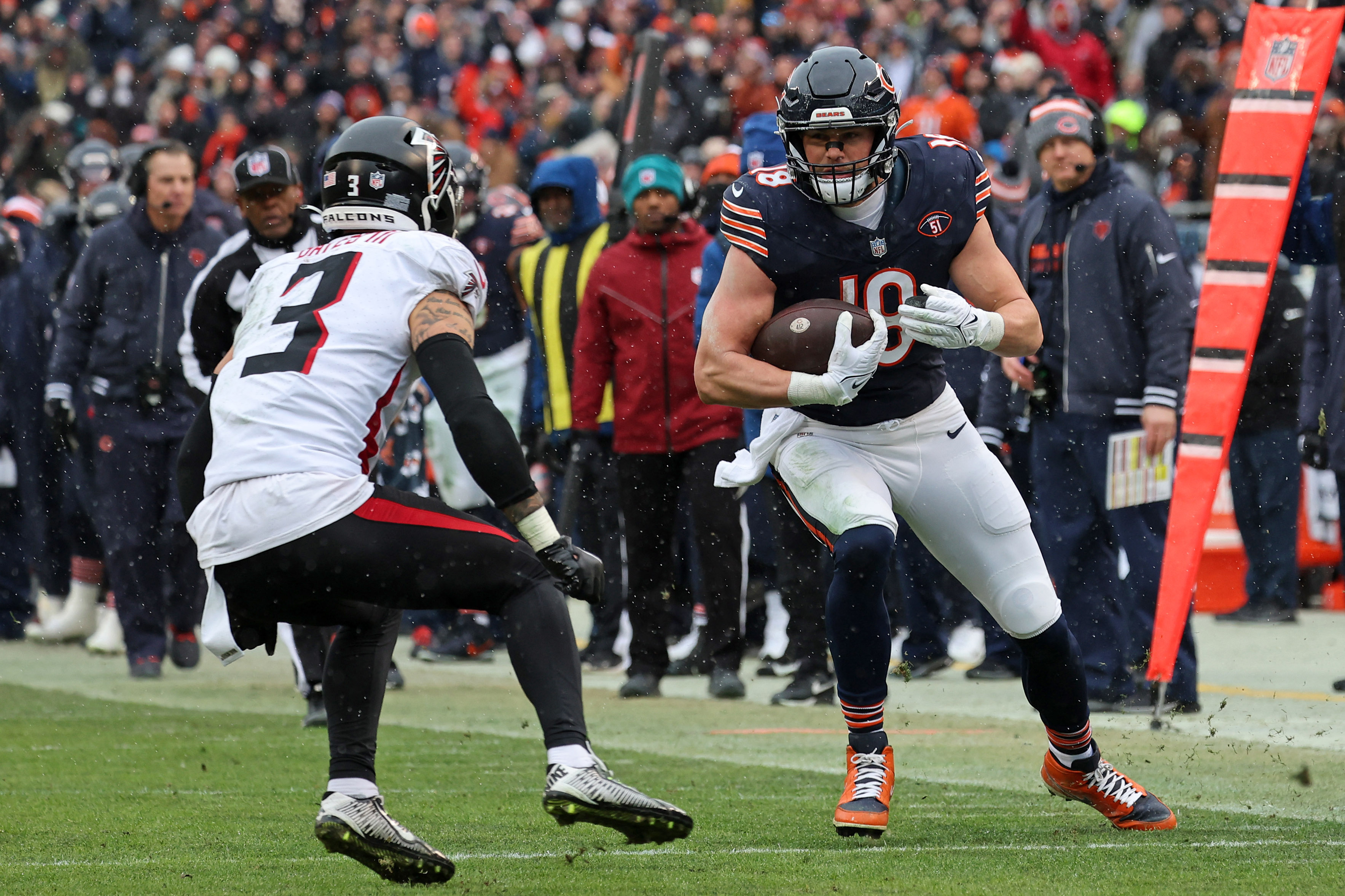 Justin Fields Helps Balanced Bears Knock Off Falcons | Reuters